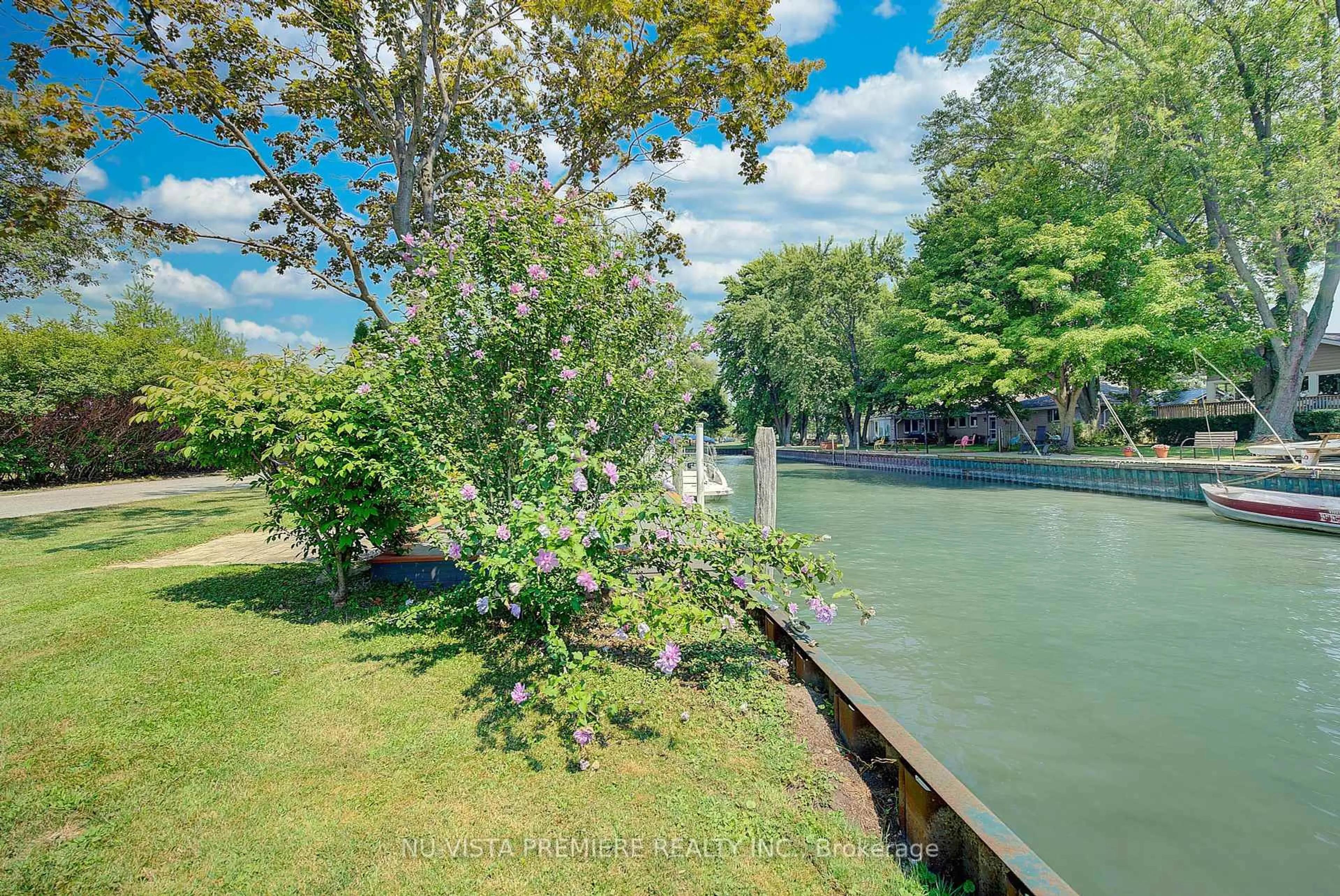 Pool for 3943 Seaway Rd, St. Clair Ontario N0P 2B0