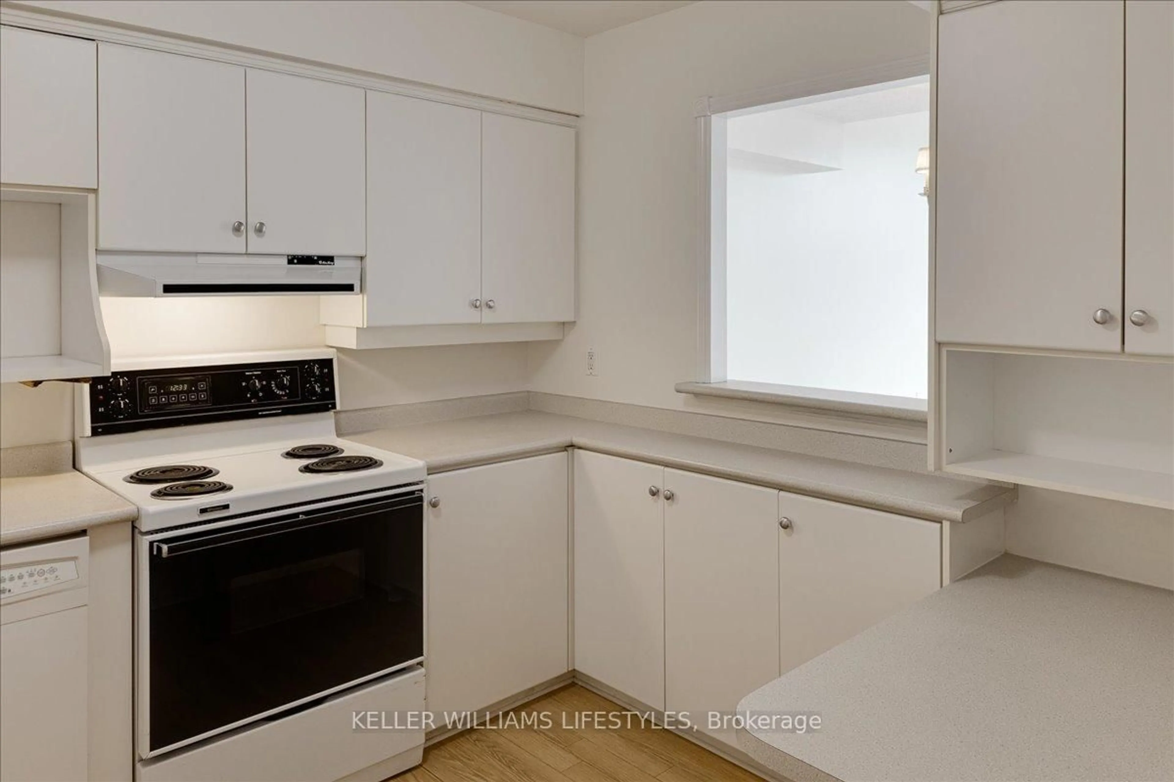 Standard kitchen, unknown for 511 Gainsborough Rd #410, London North Ontario N6G 4Z5
