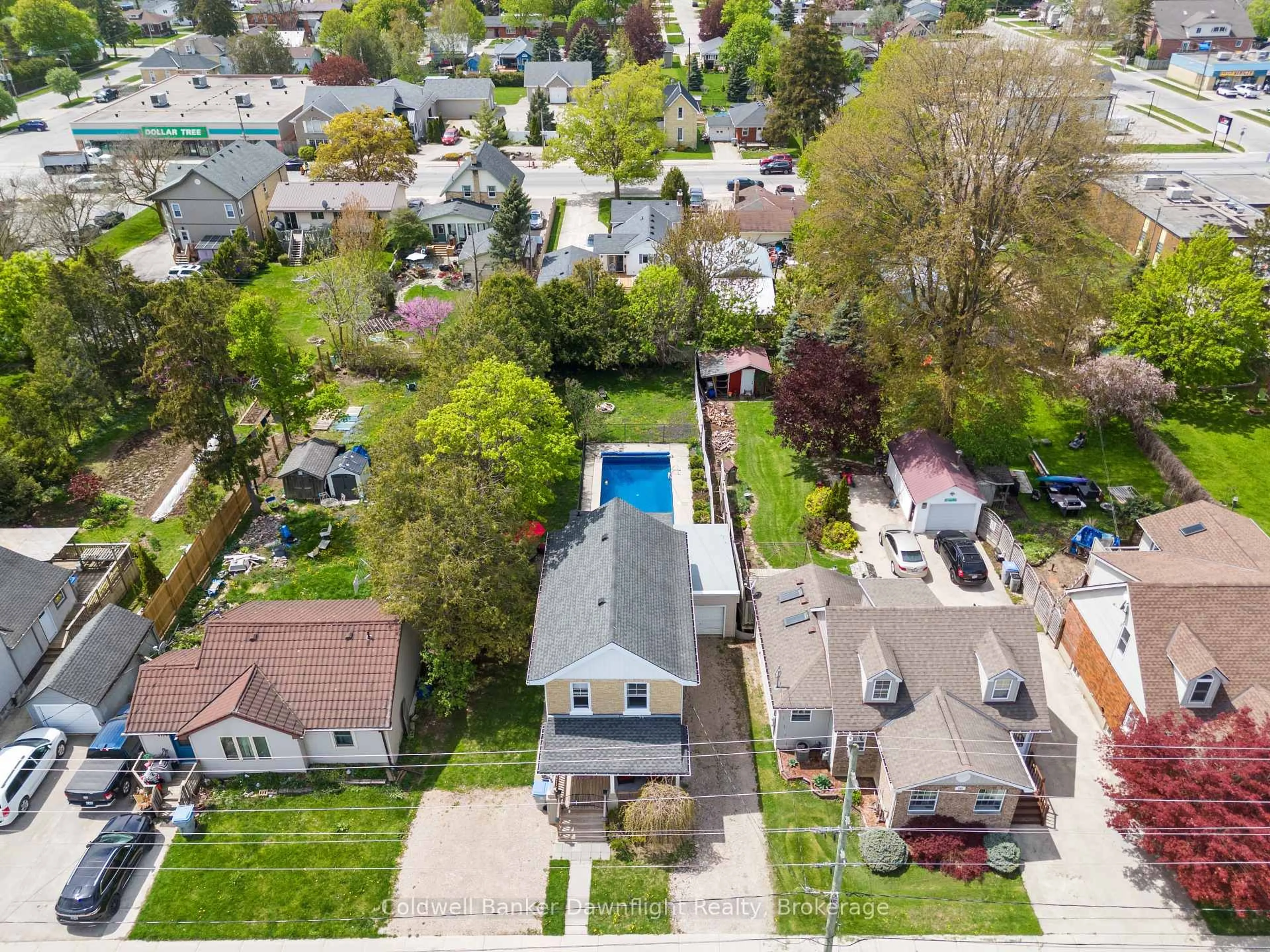 A pic from outside/outdoor area/front of a property/back of a property/a pic from drone, street for 169 Andrew St, South Huron Ontario N0M 1S2