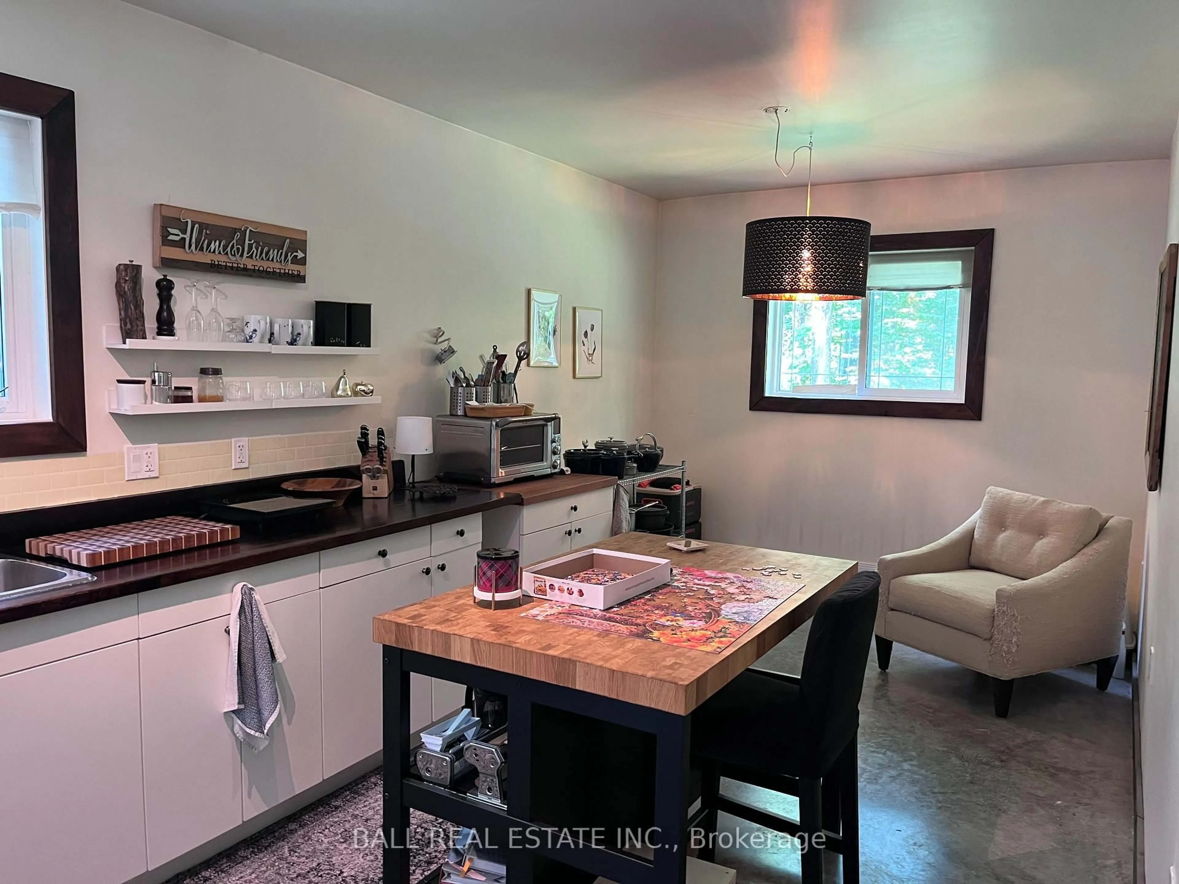 Open concept kitchen, unknown for 1163 2nd Line Belmont, Havelock-Belmont-Methuen Ontario K0L 1Z0