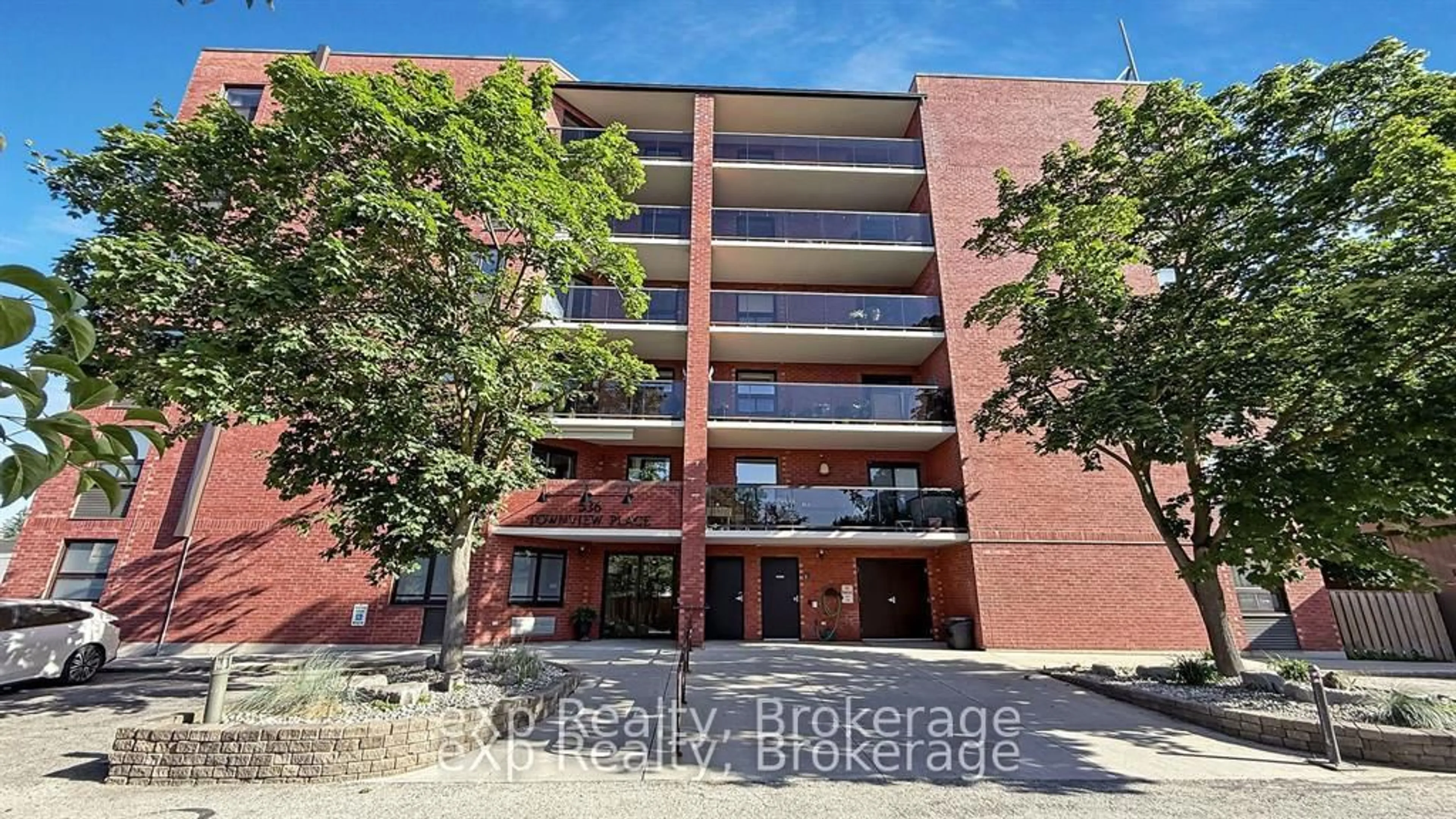 Unknown for 536 11th Ave #402, Hanover Ontario N4N 2S4