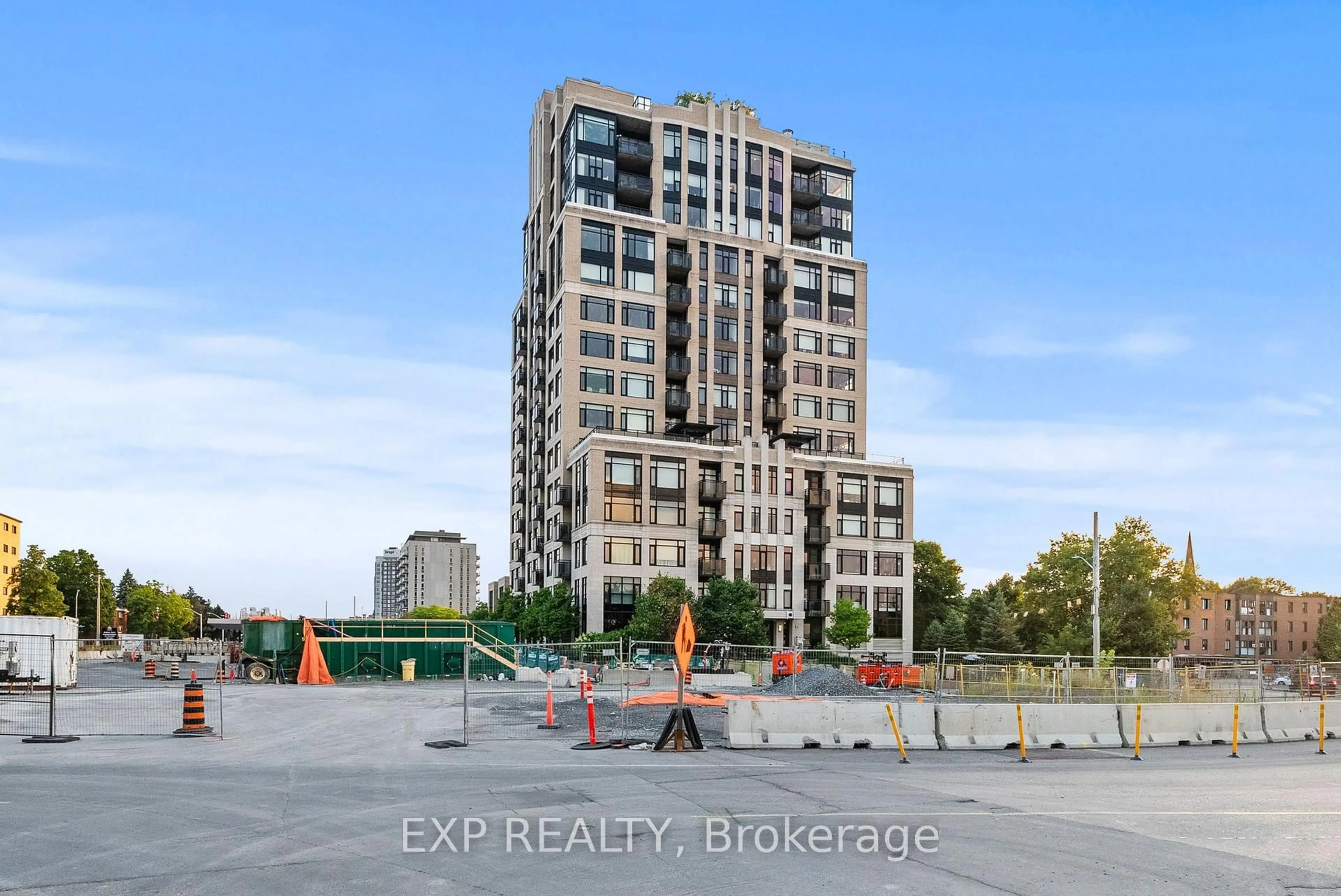Blurry image for 75 Cleary Ave #1203, Ottawa Ontario K2A 1R8