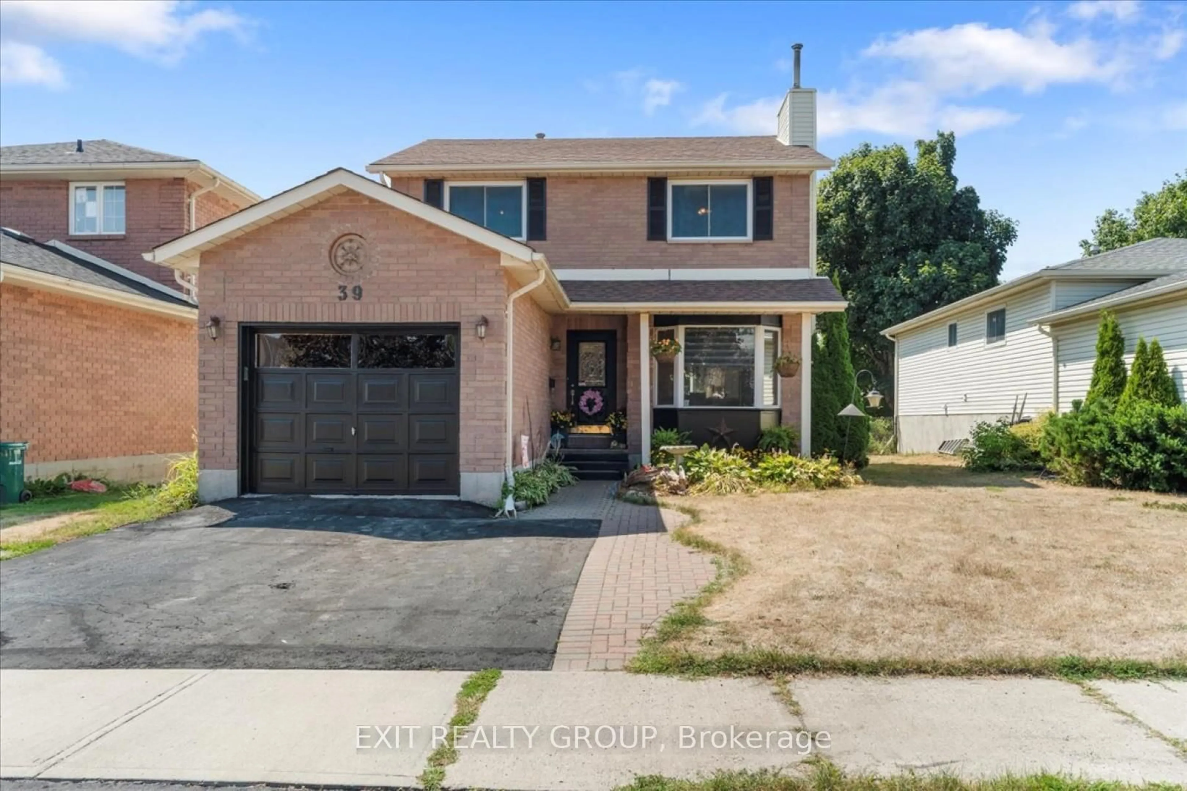 Home with brick exterior material, street for 39 Sherwood Cres, Belleville Ontario K8P 5G2