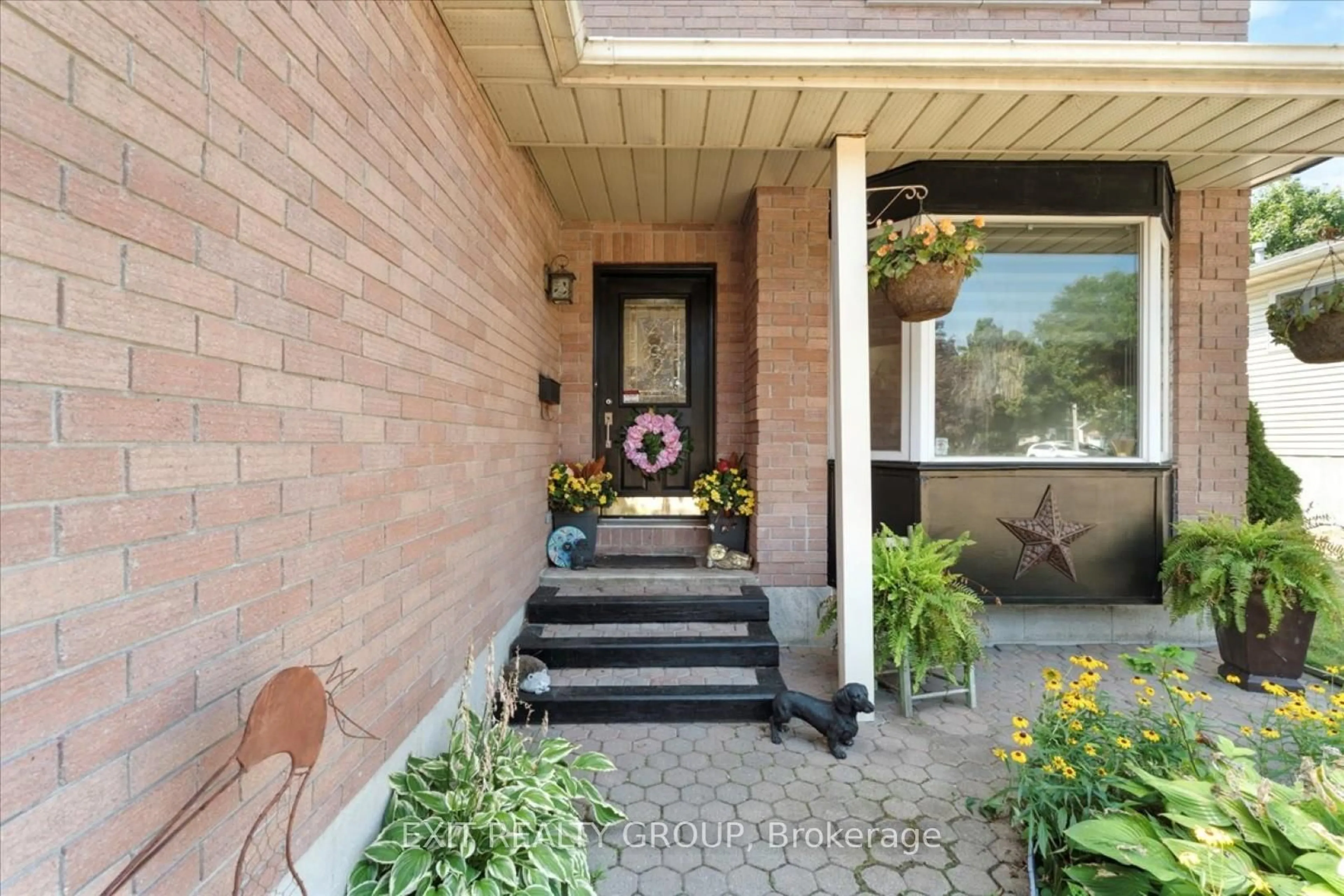 Unknown for 39 Sherwood Cres, Belleville Ontario K8P 5G2