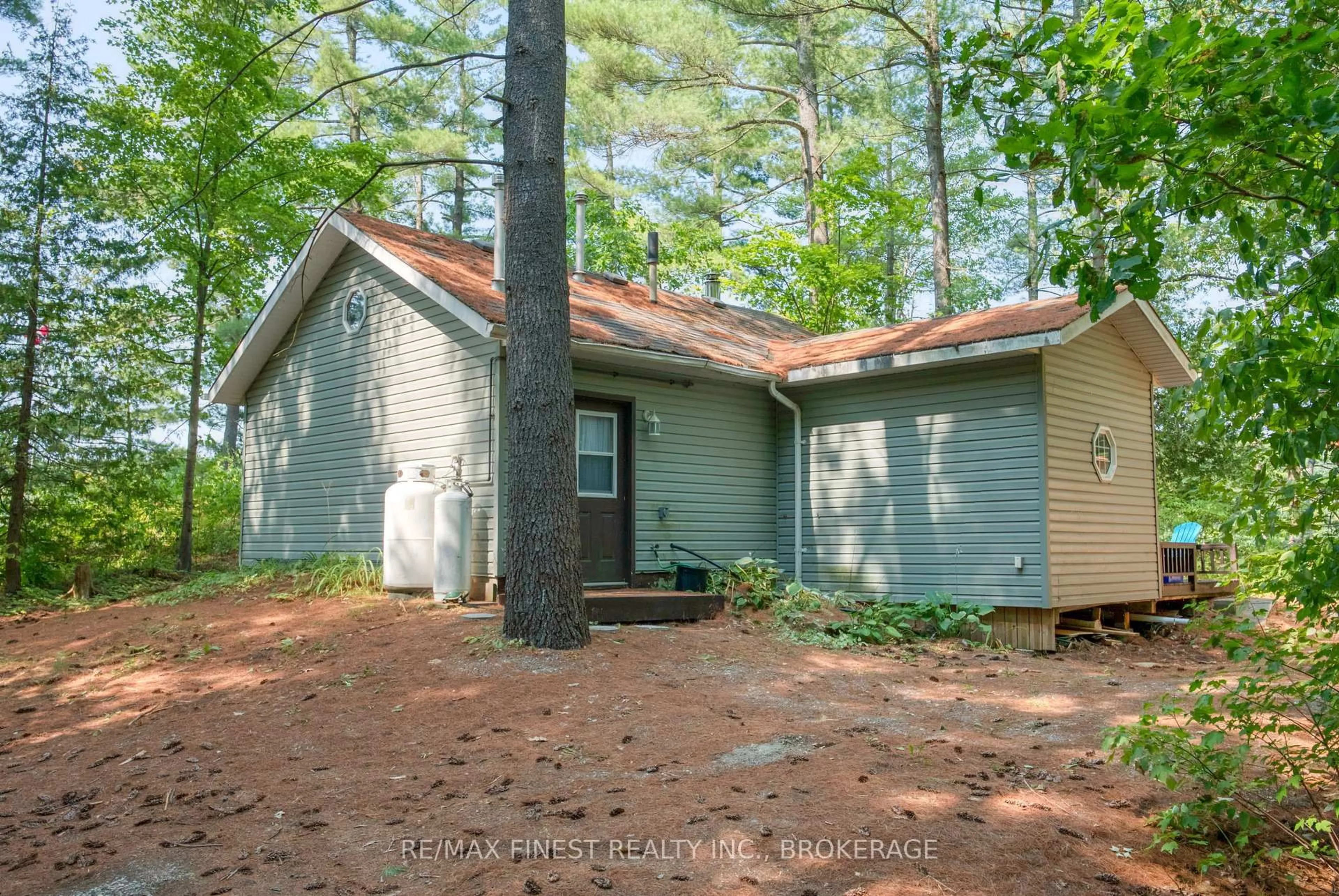 Unknown for 1036A Twin Lake Lane, Sharbot Lake Ontario K0H 2P0