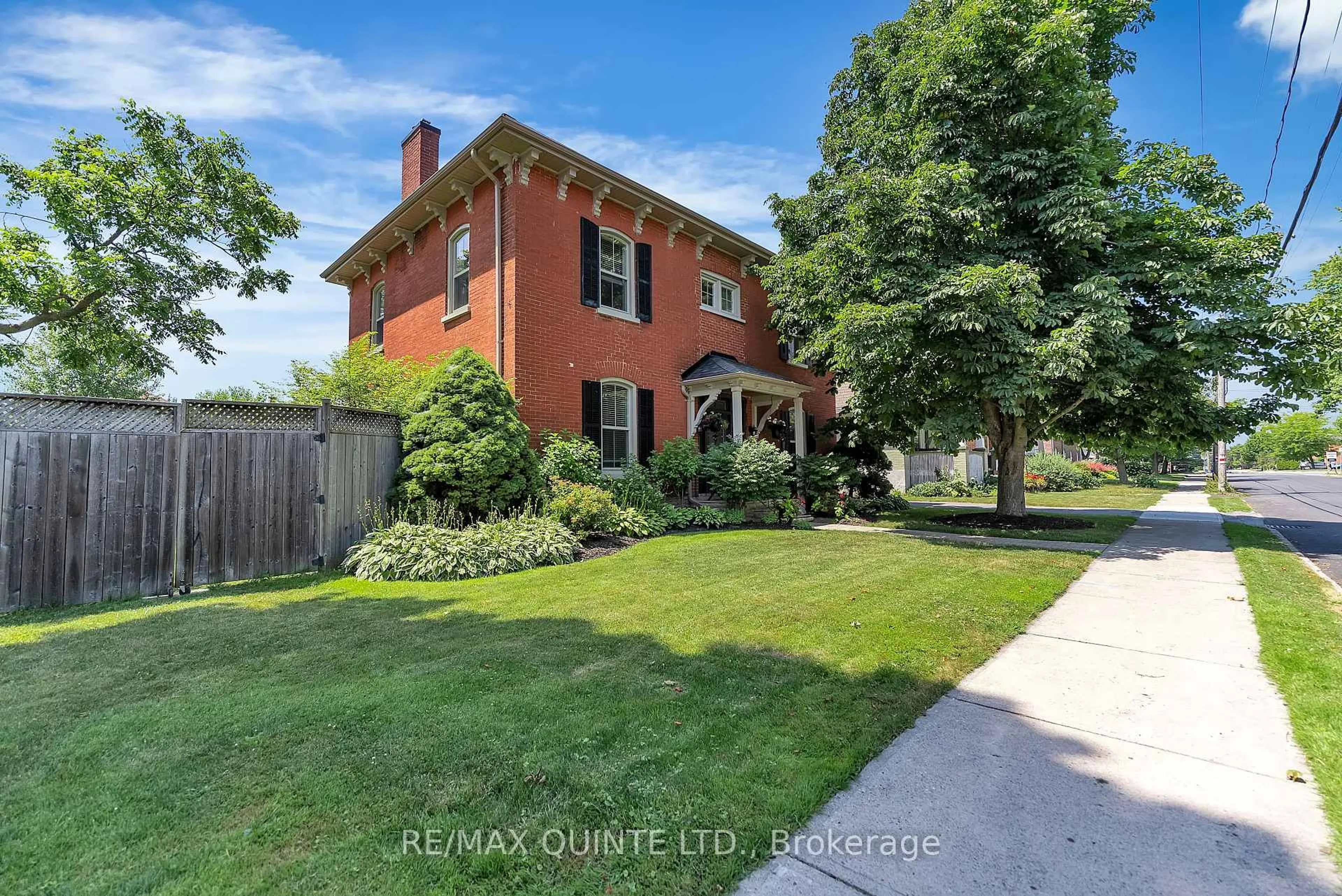 Home with brick exterior material, street for 246 Charles St, Belleville Ontario K8N 3M5