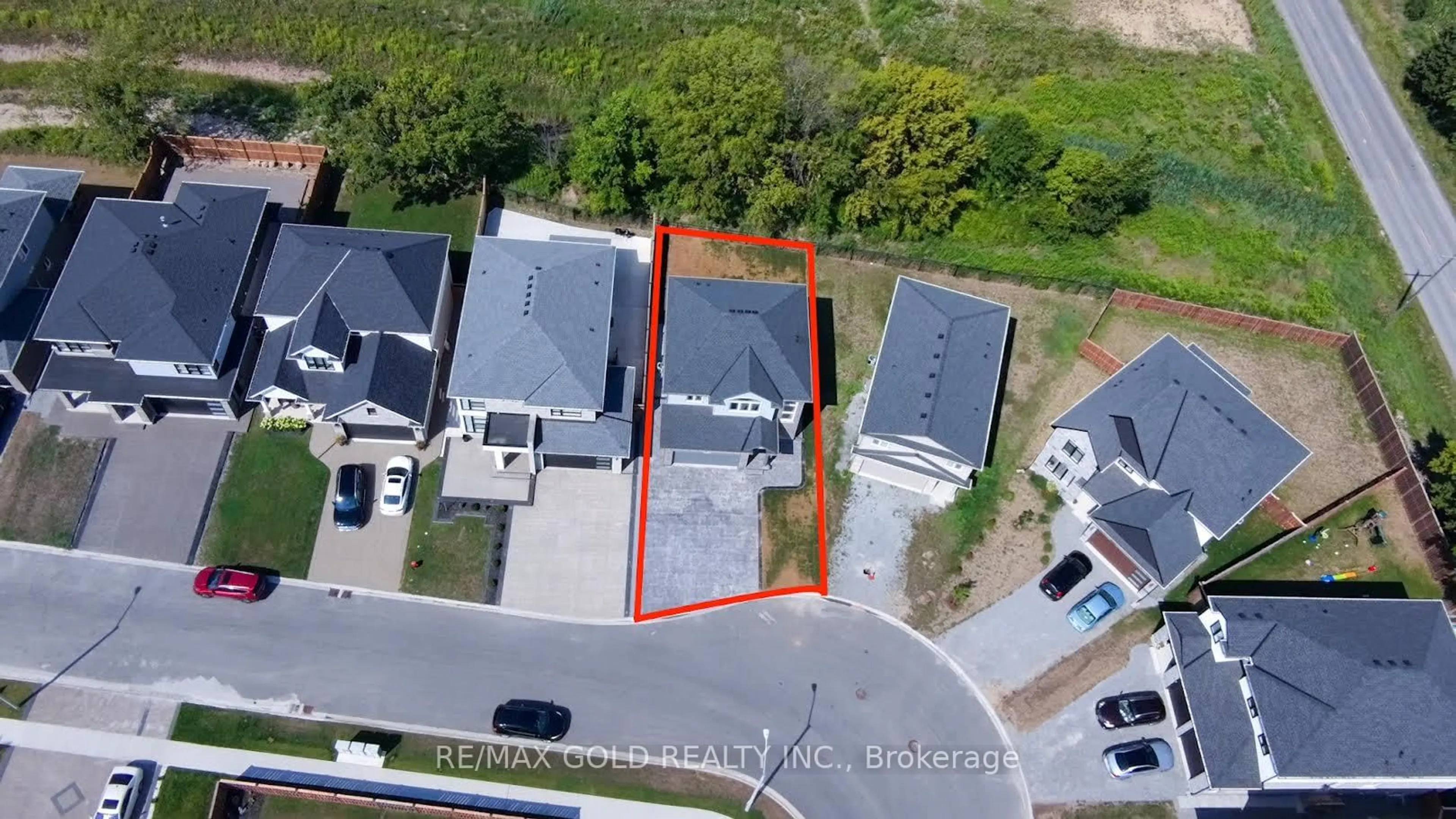 A pic from outside/outdoor area/front of a property/back of a property/a pic from drone, street for 7395 Sherrilee Cres, Niagara Falls Ontario L2H 3T4