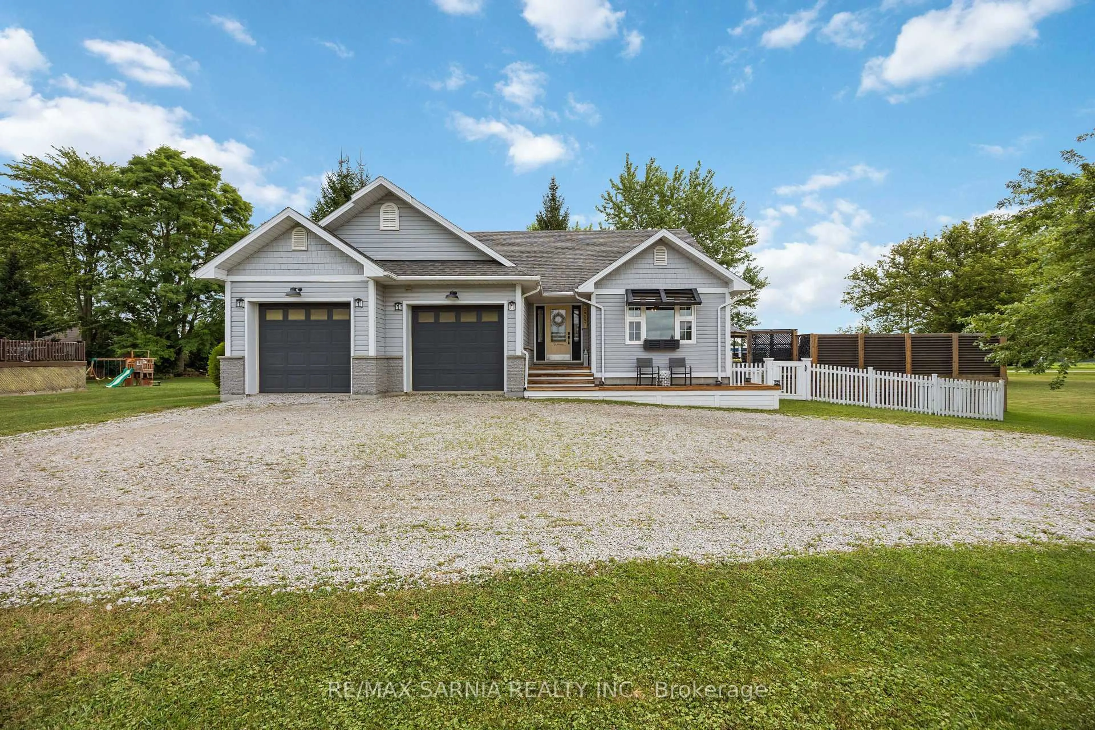 Unknown for 29597 St. Clair Pkwy, Chatham-Kent Ontario N8A 4L1
