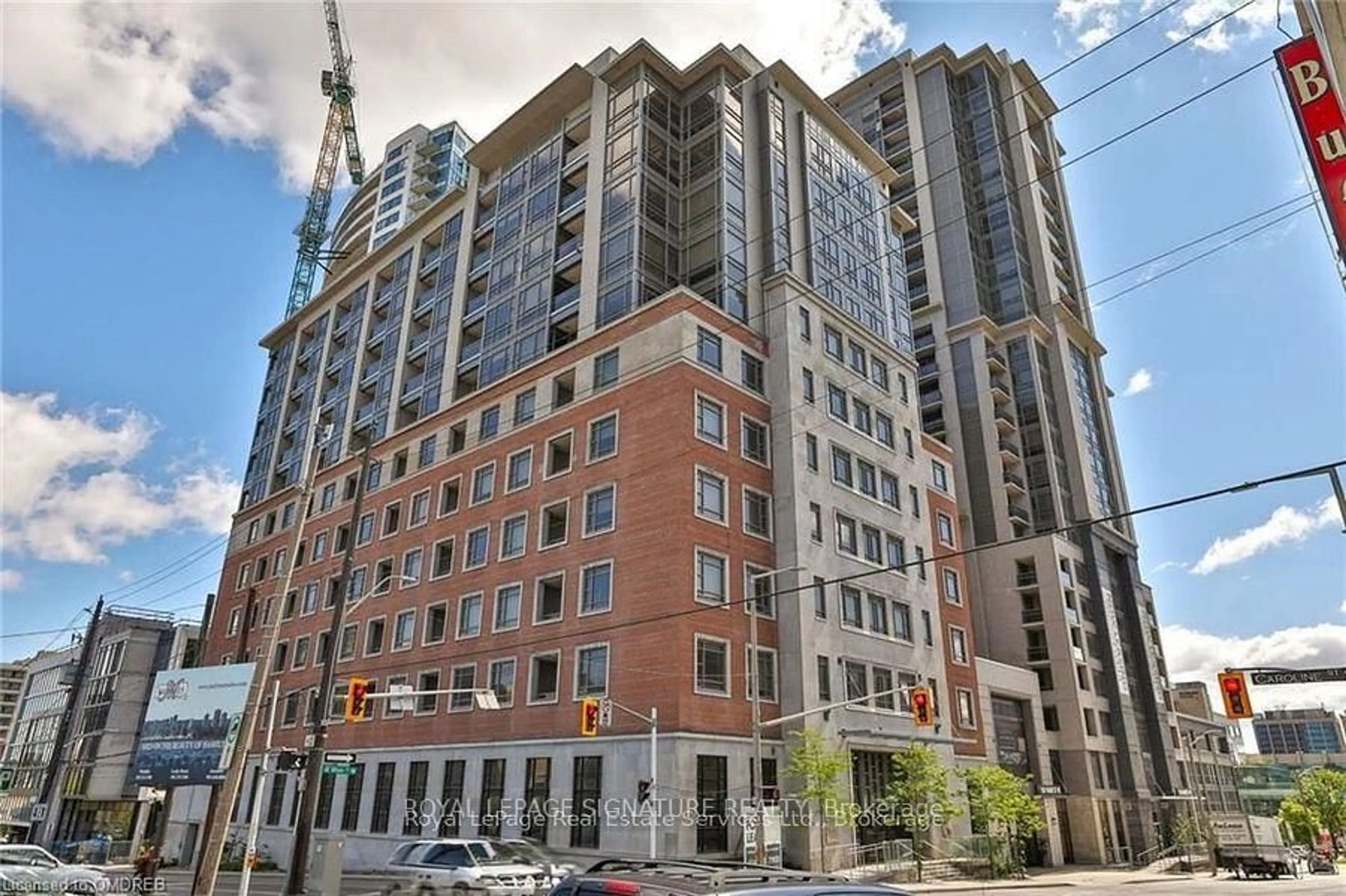 Patio, building for 150 Main St #614, Hamilton Ontario L8P 1H8