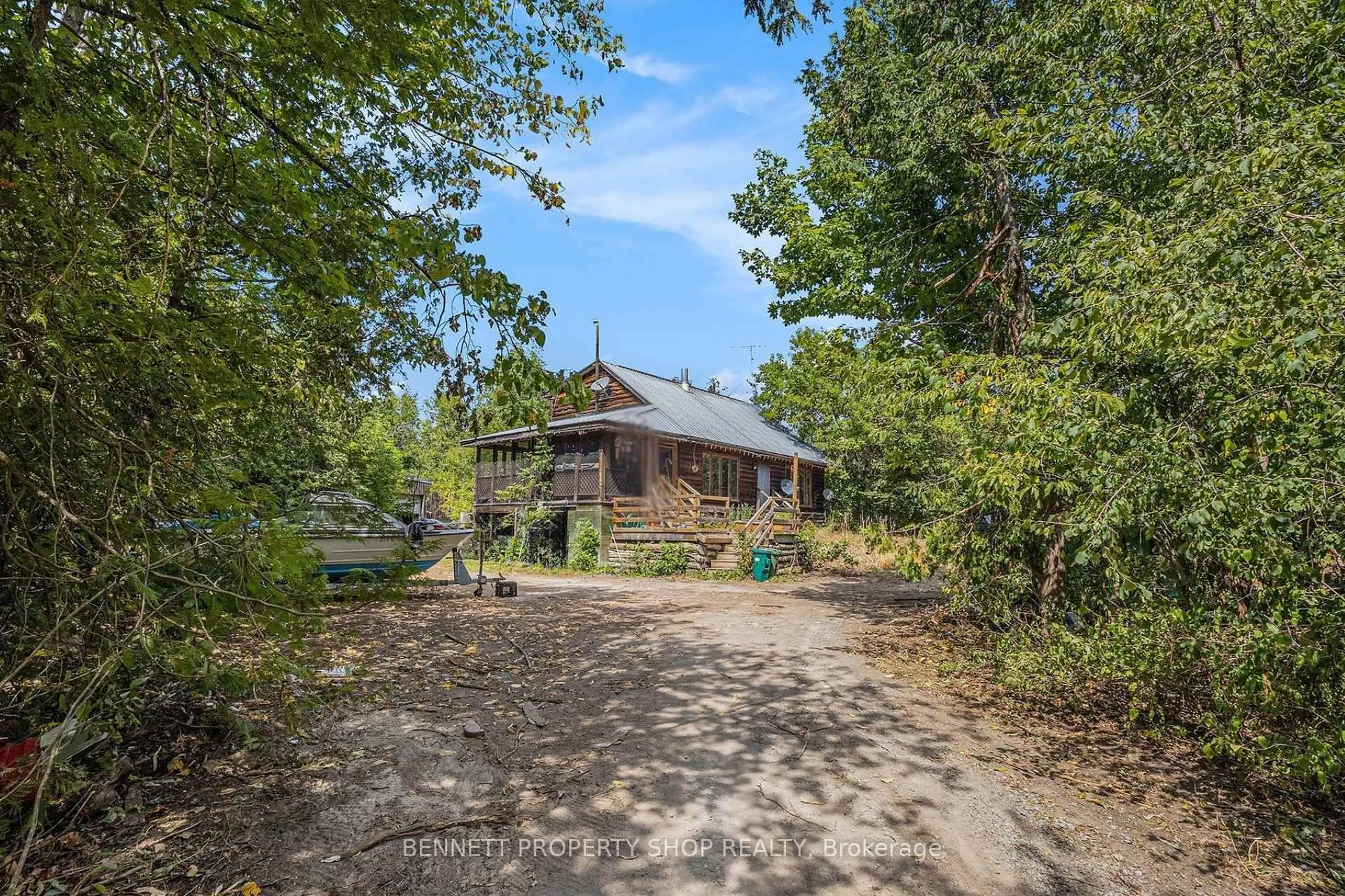 A pic from outside/outdoor area/front of a property/back of a property/a pic from drone, unknown for 2488 Marshwood Rd, Carp Ontario K0A 1L0