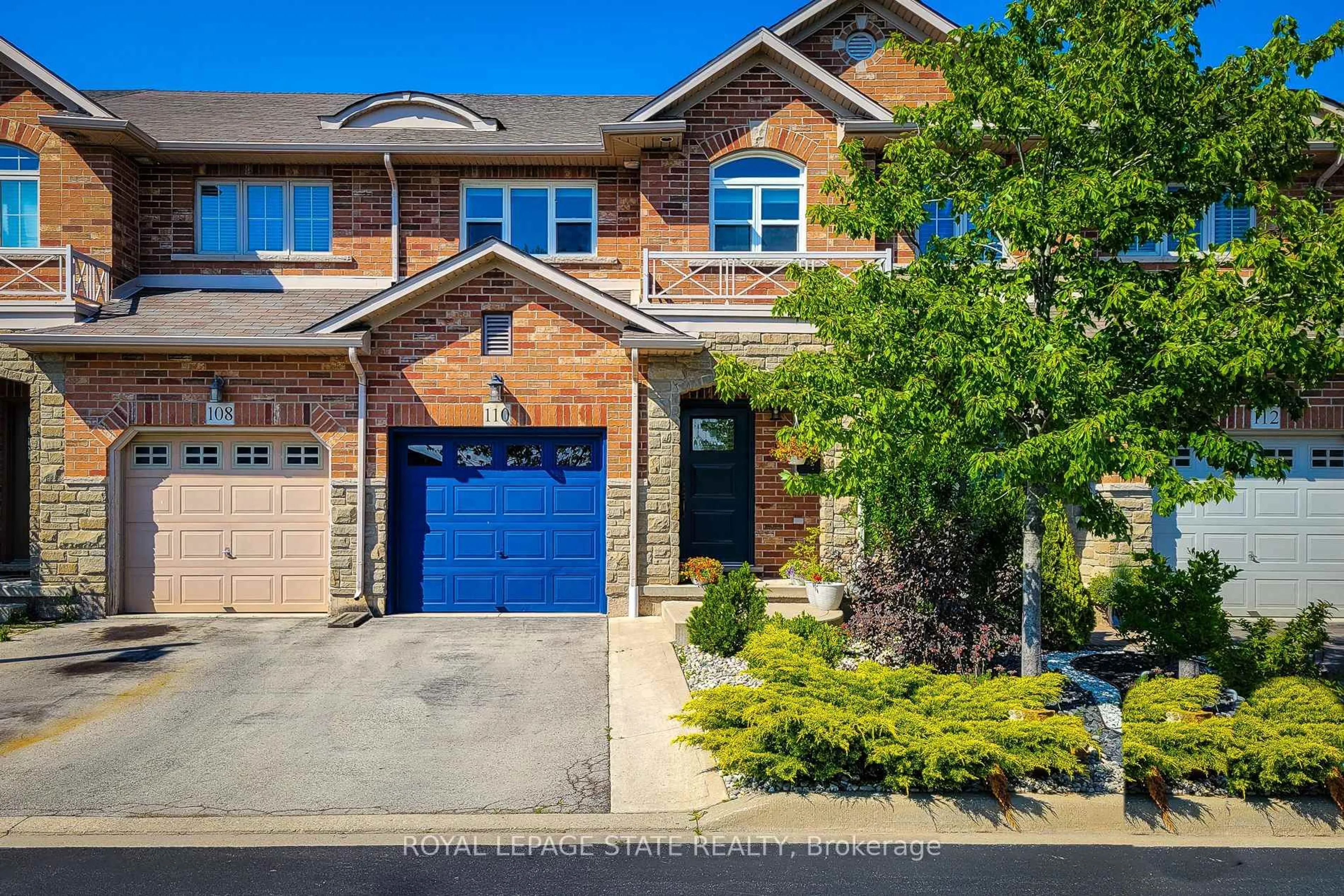Home with brick exterior material, street for 110 Marina Point Cres, Hamilton Ontario L8E 0E4