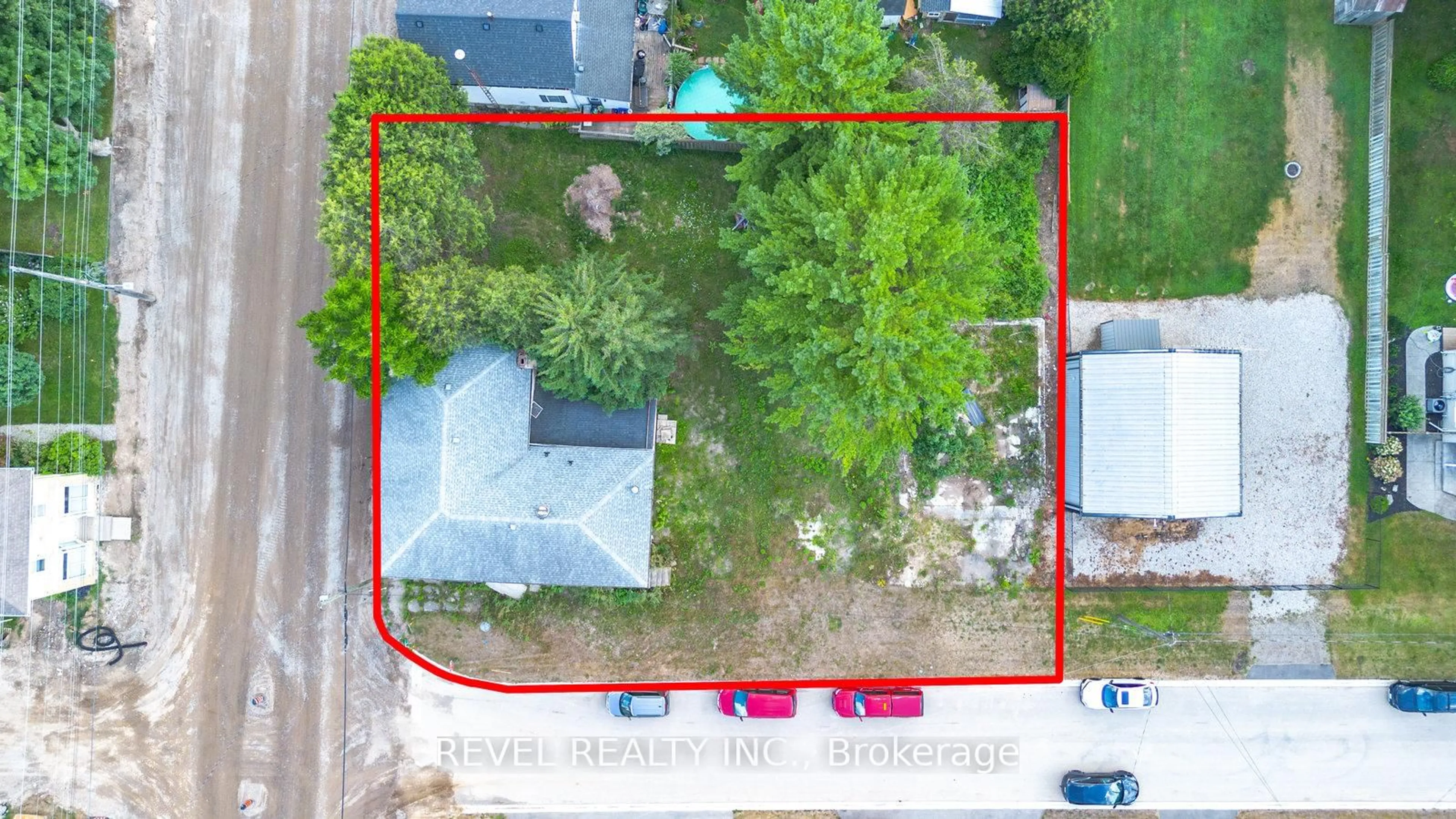 A pic from outside/outdoor area/front of a property/back of a property/a pic from drone, street for 3 Main St, Blandford-Blenheim Ontario N0J 1V0