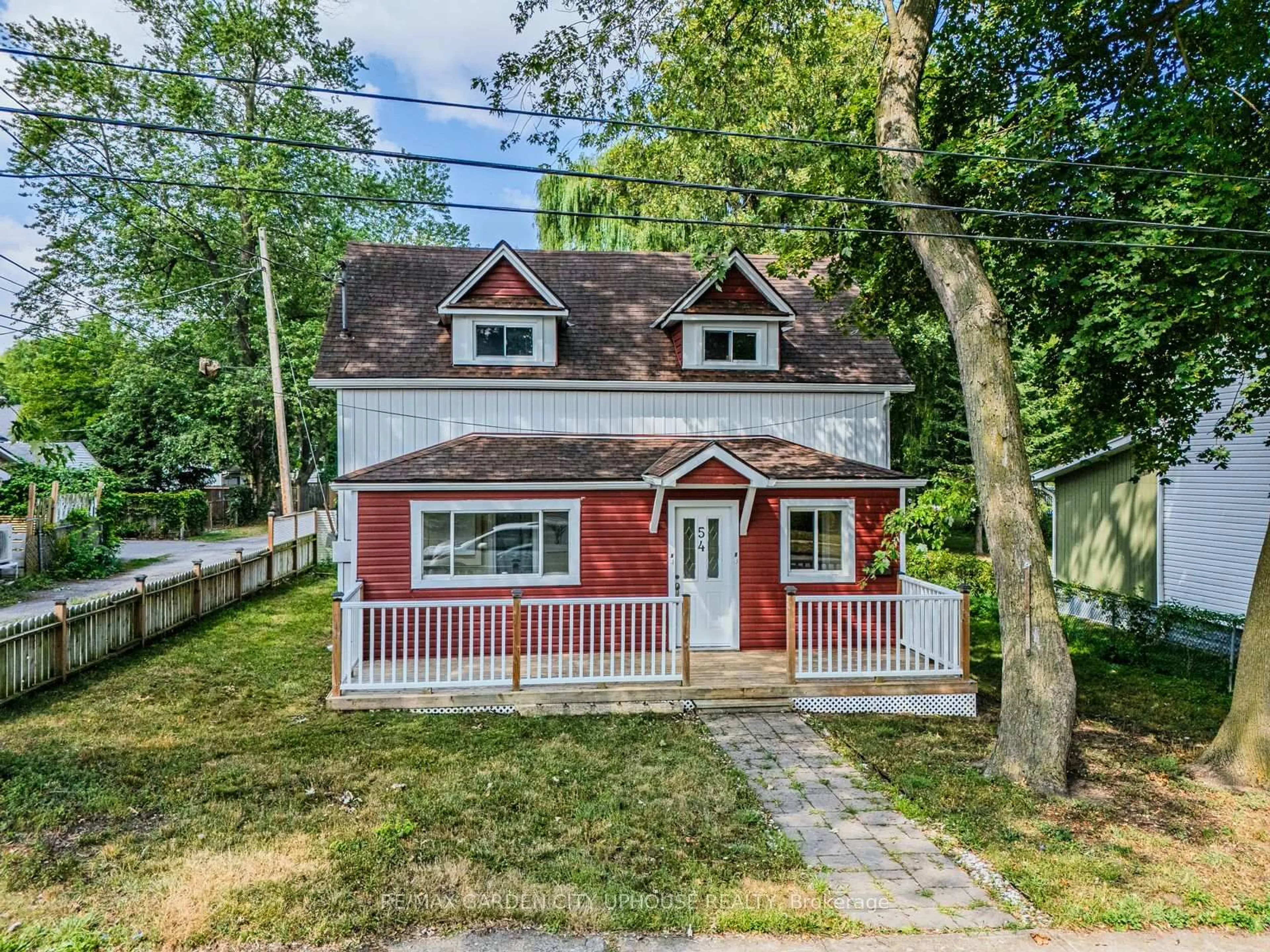 A pic from outside/outdoor area/front of a property/back of a property/a pic from drone, street for 54 Archange St, Fort Erie Ontario L2A 3K7