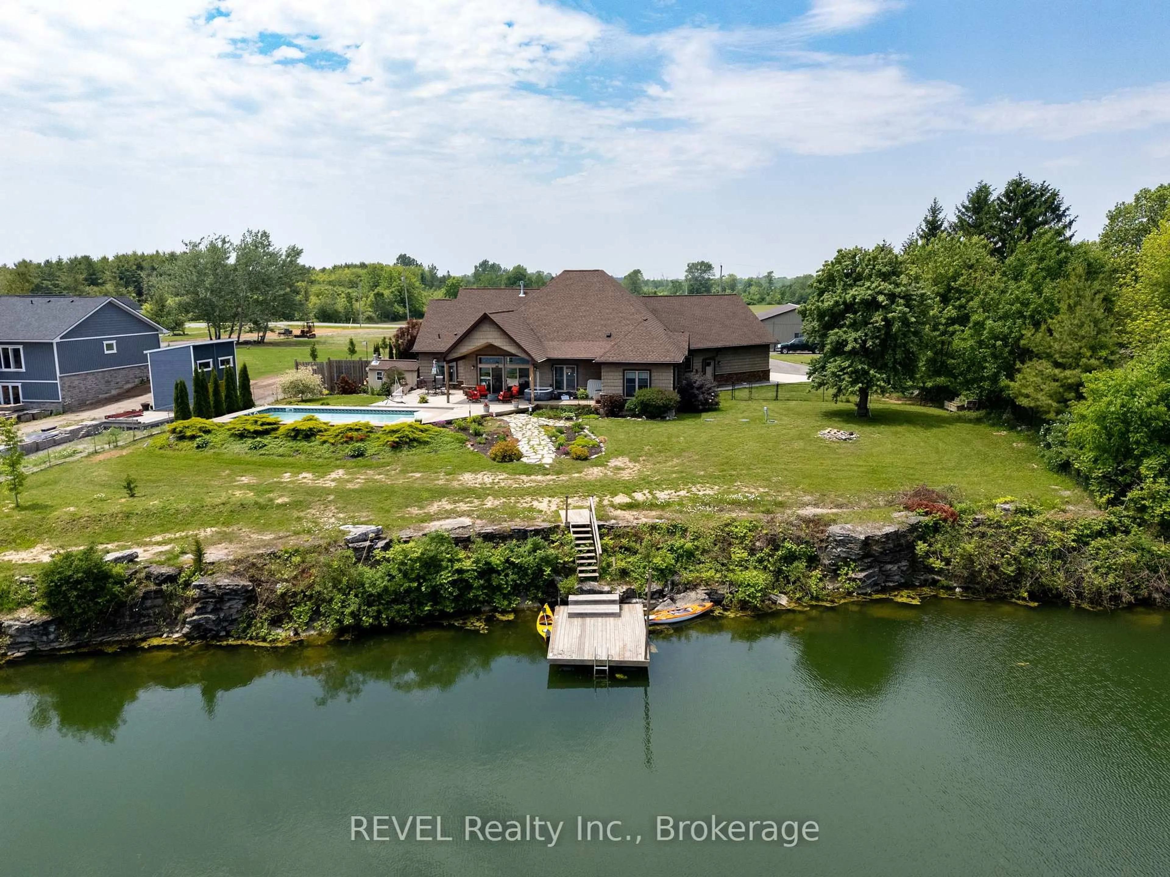 A pic from outside/outdoor area/front of a property/back of a property/a pic from drone, water/lake/river/ocean view for 10149 Cement Rd, Wainfleet Ontario L3K 5V4