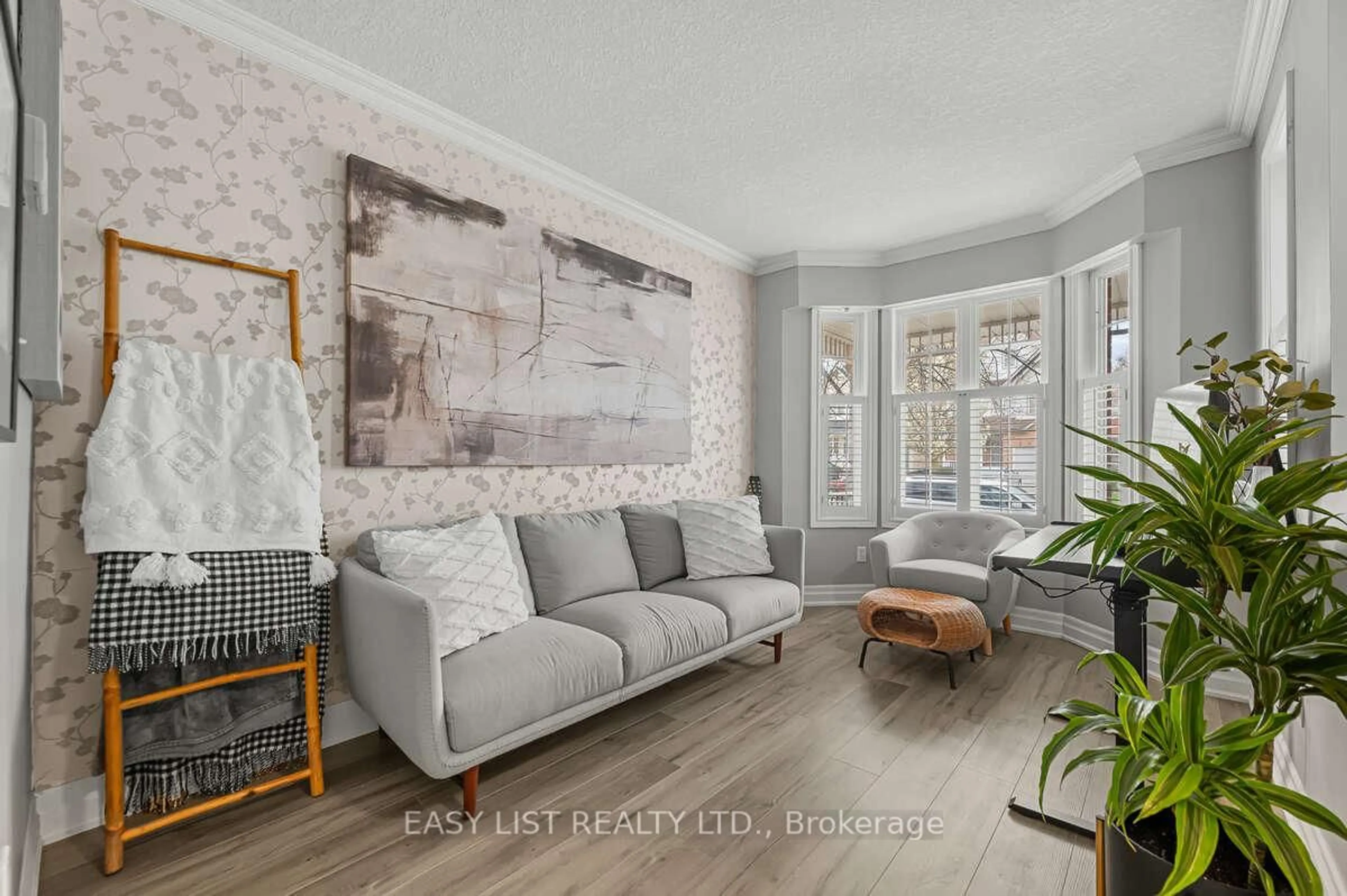 Living room with furniture, unknown for 128 Marcy Cres, Cambridge Ontario N3C 4H6