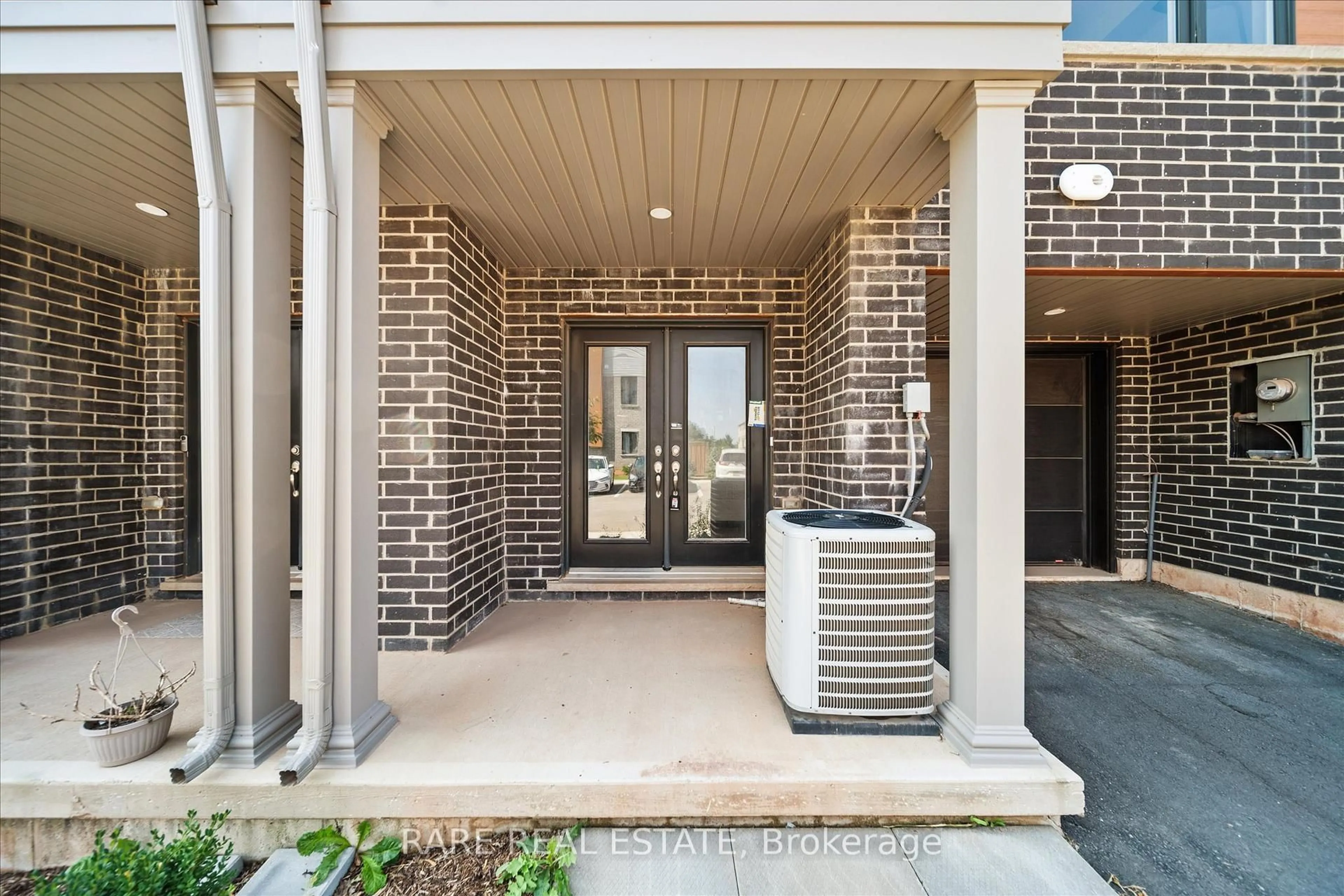 Home with brick exterior material, unknown for 112 Dryden Lane, Hamilton Ontario L8H 1L9