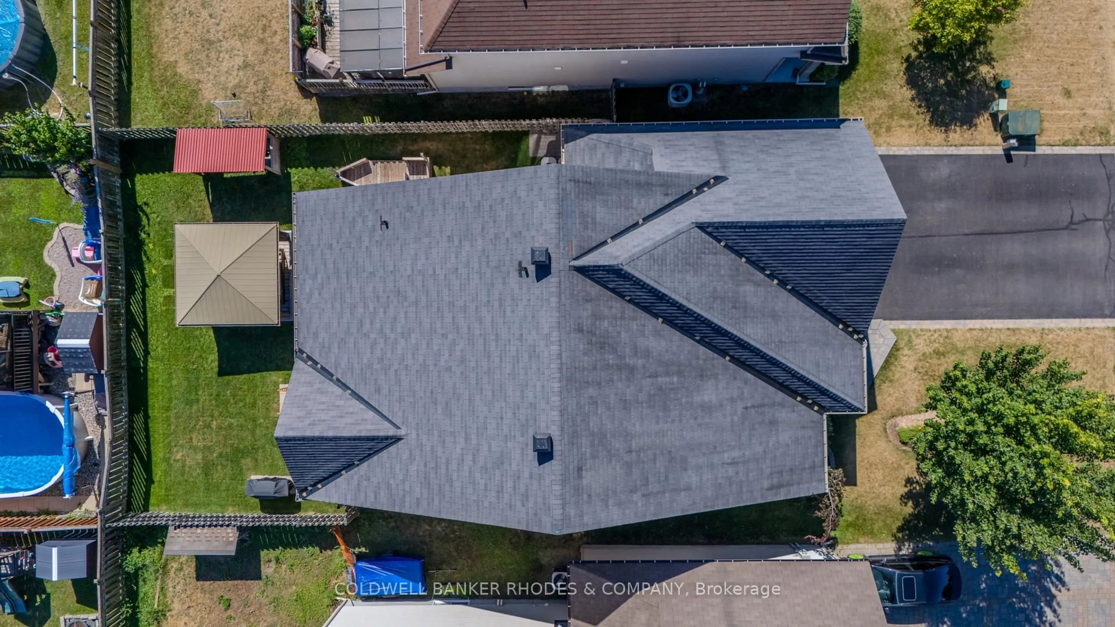 A pic from outside/outdoor area/front of a property/back of a property/a pic from drone, street for 125 Brunet St, The Nation Ontario K0A 2M0