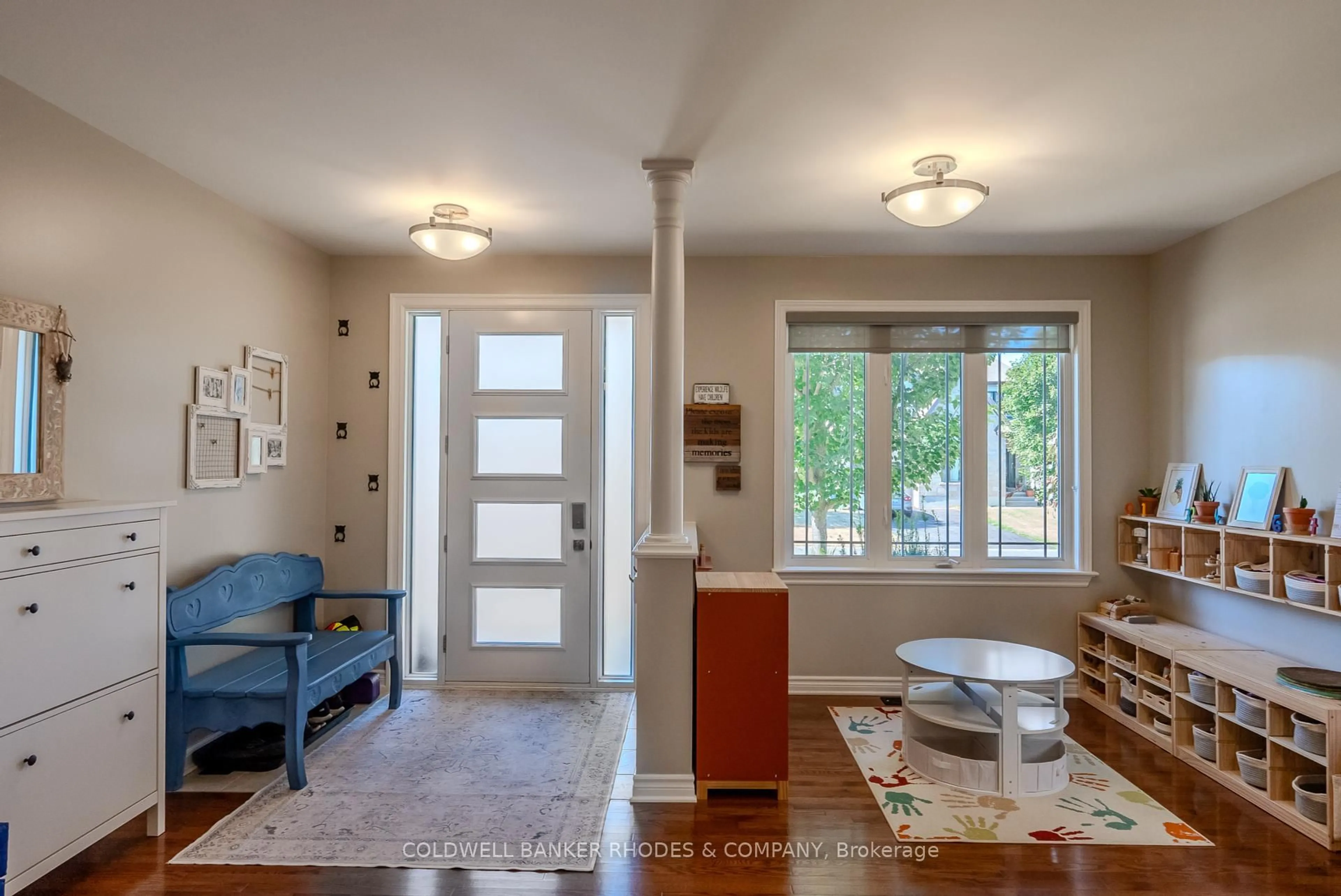Indoor entryway for 125 Brunet St, The Nation Ontario K0A 2M0