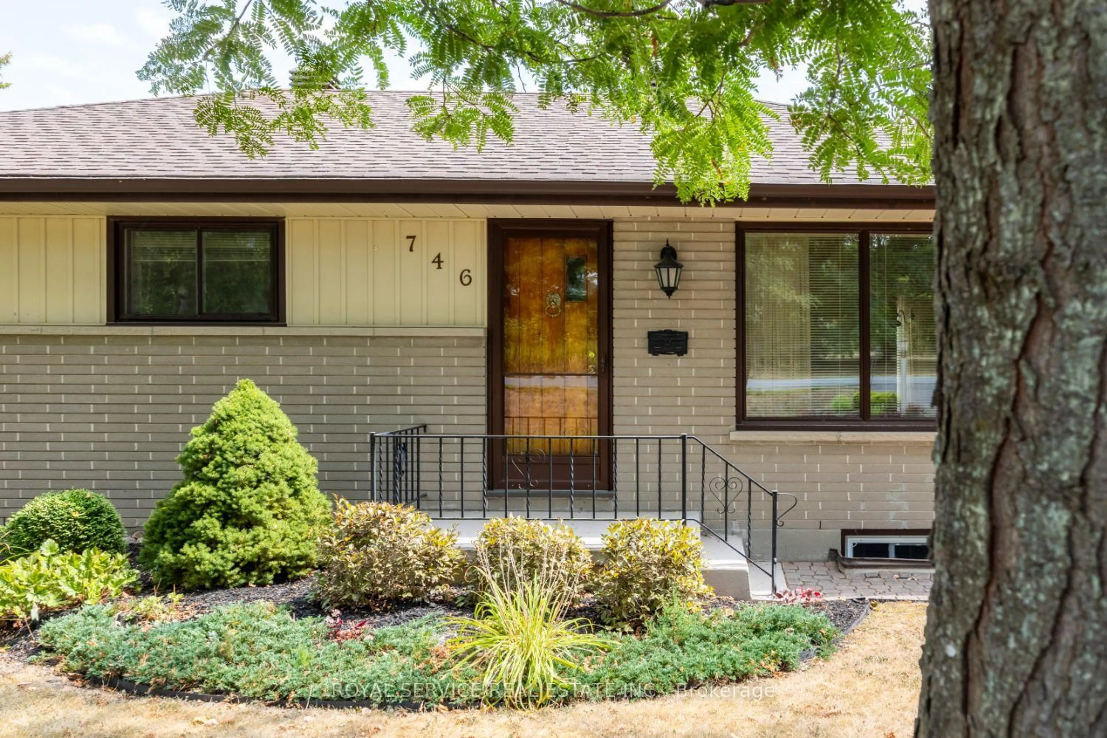 Home with brick exterior material, street for 746 Daleview Rd, Douro-Dummer Ontario K9L 1J5