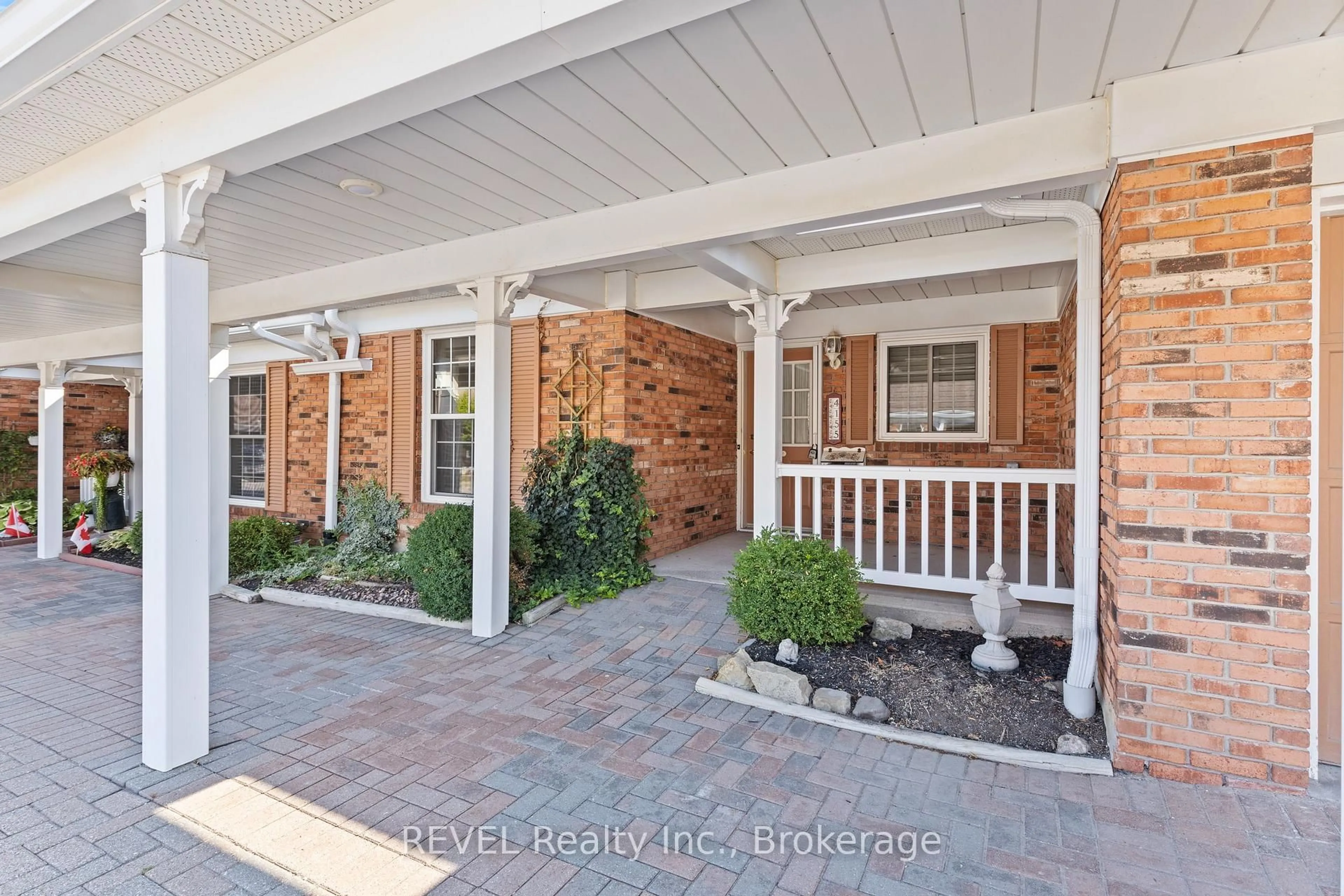 Unknown for 4155 BEECHNUT Crt, Lincoln Ontario L0R 2C0