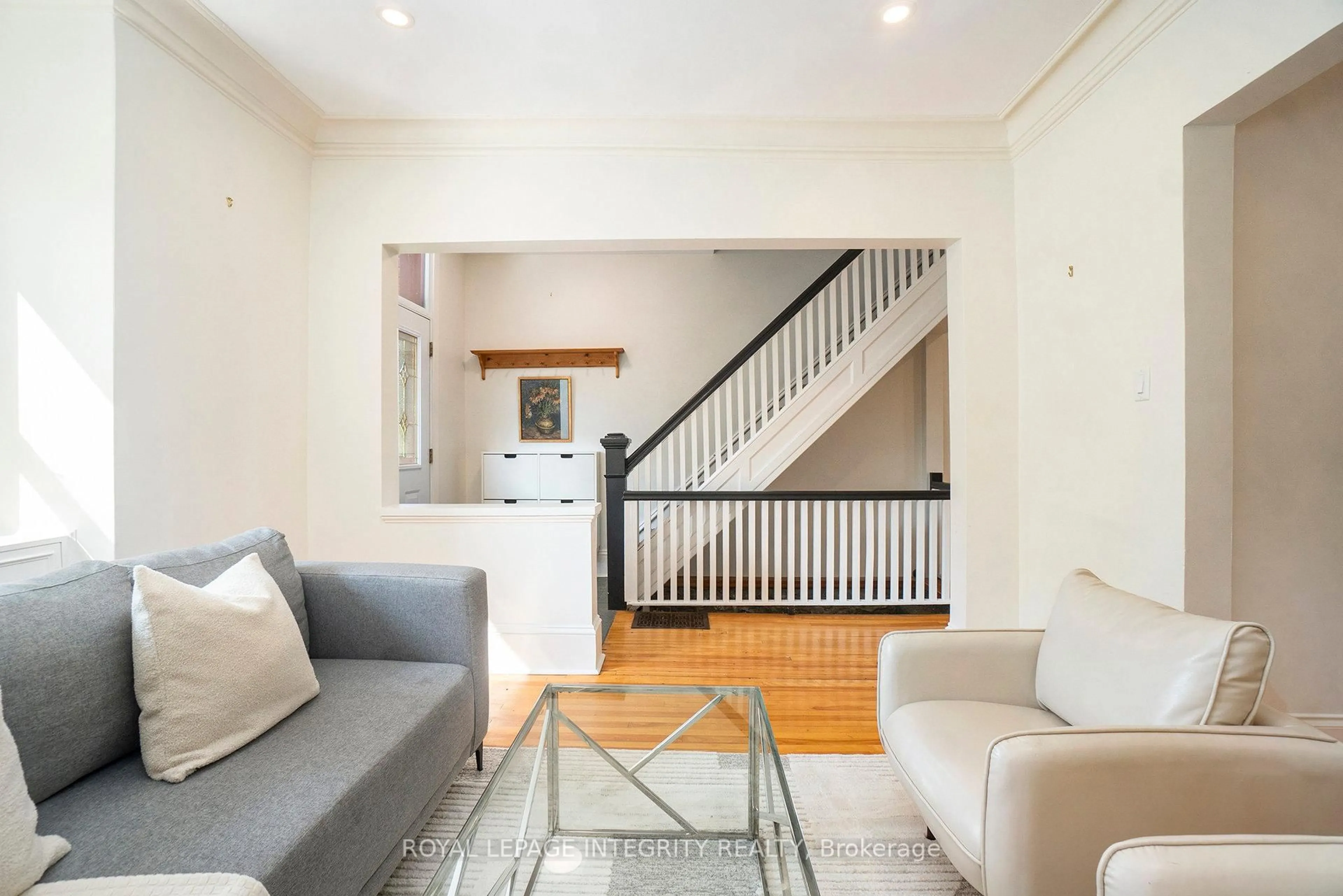Living room with furniture, unknown for 115 Springhurst Ave, Ottawa Ontario K1S 0E3
