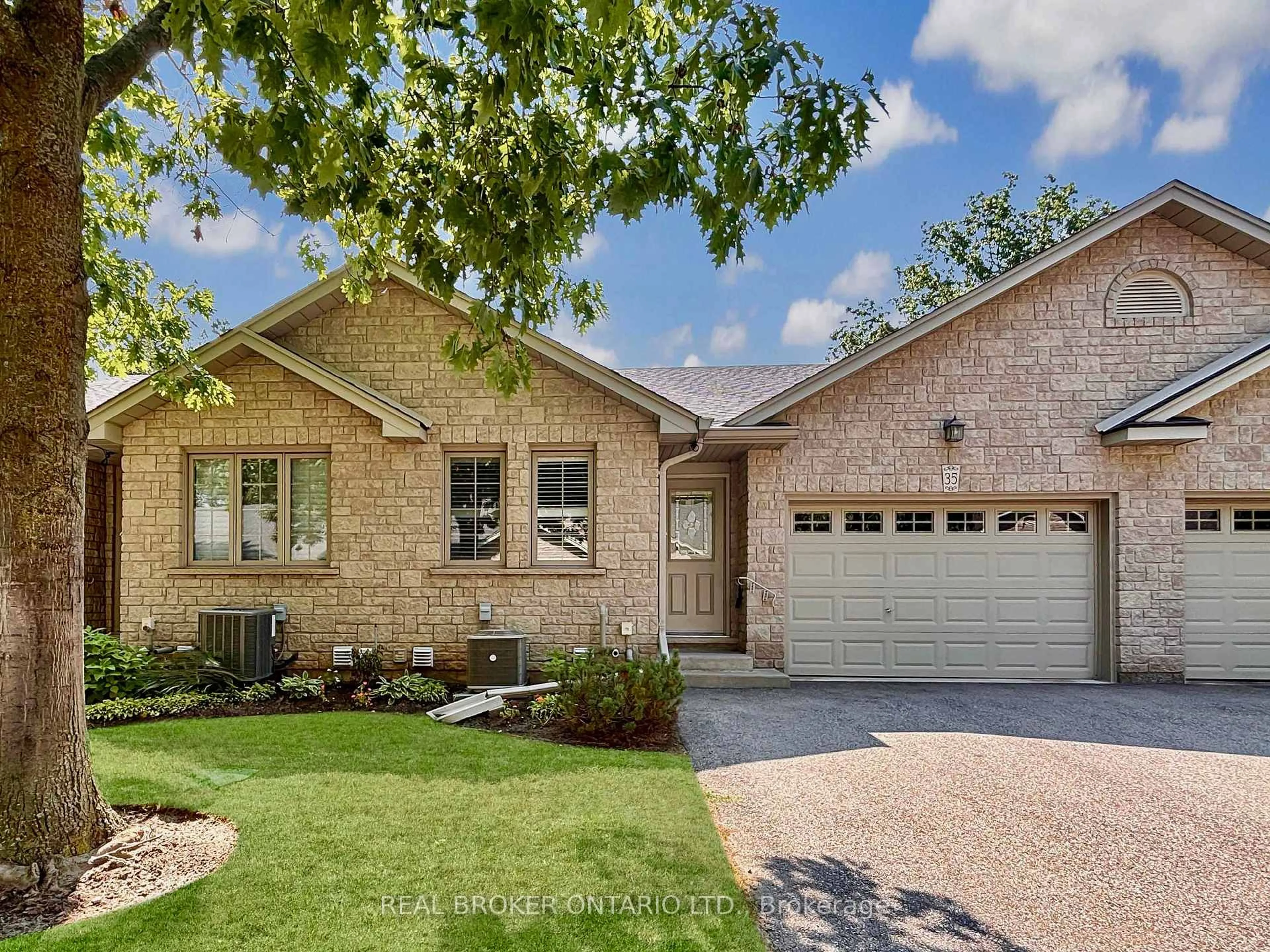 Home with brick exterior material, street for 35 Stratford Terr #35, Brantford Ontario N3T 6R8