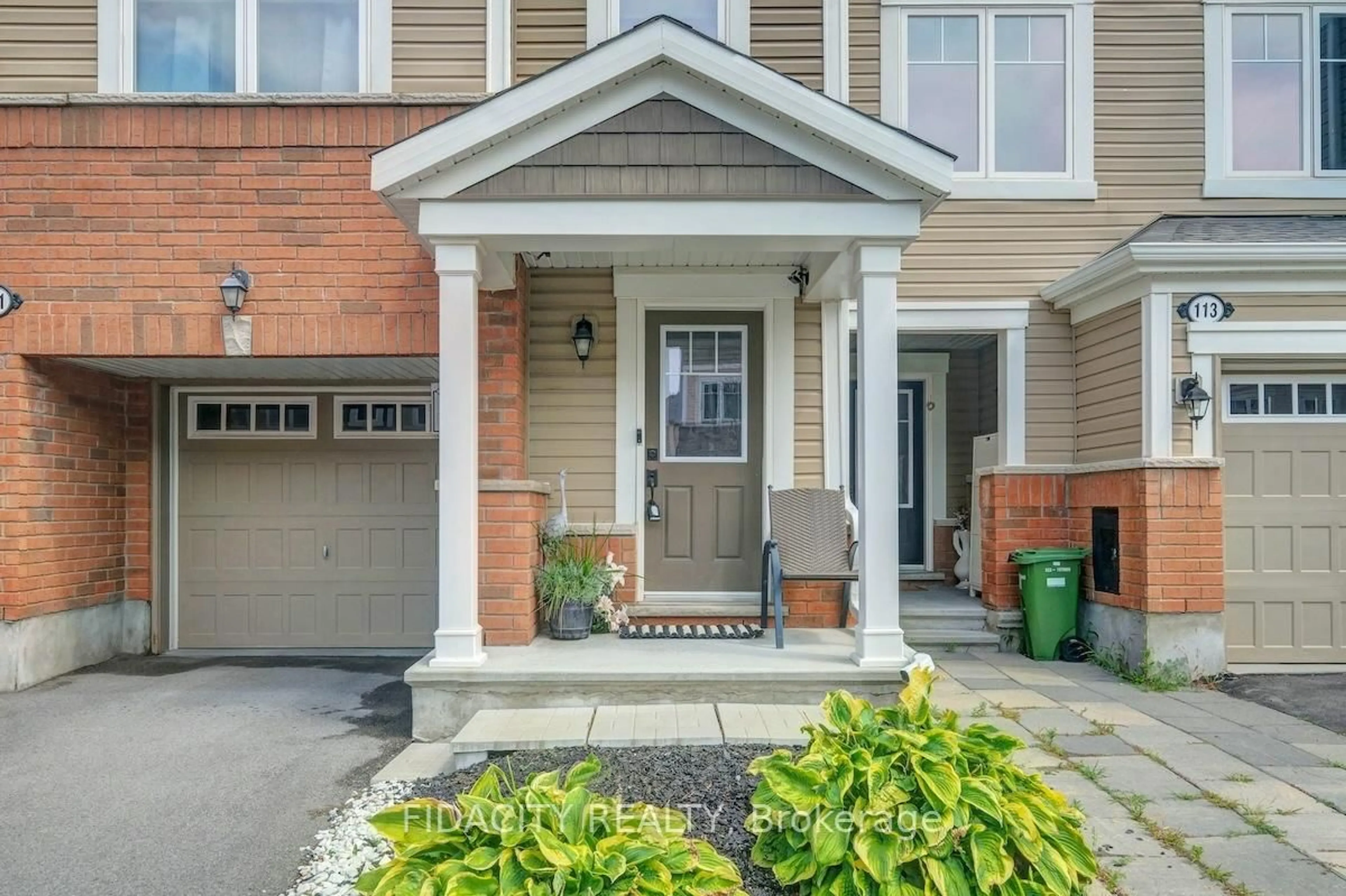 Unknown for 111 Gelderland Private, Ottawa Ontario K2V 0H8