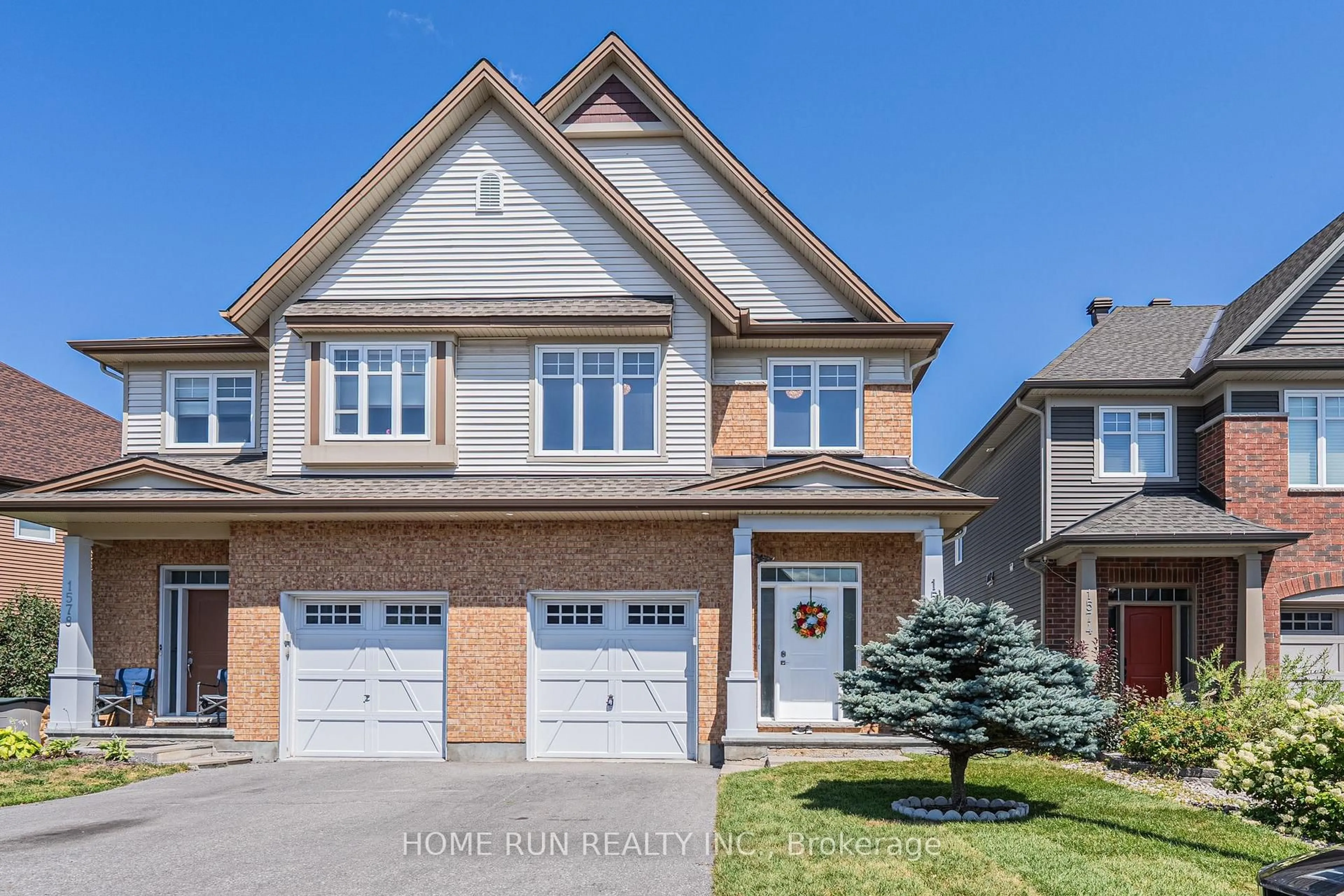 Home with brick exterior material, street for 1576 Carronbridge Circ, Ottawa Ontario K2M 0G5