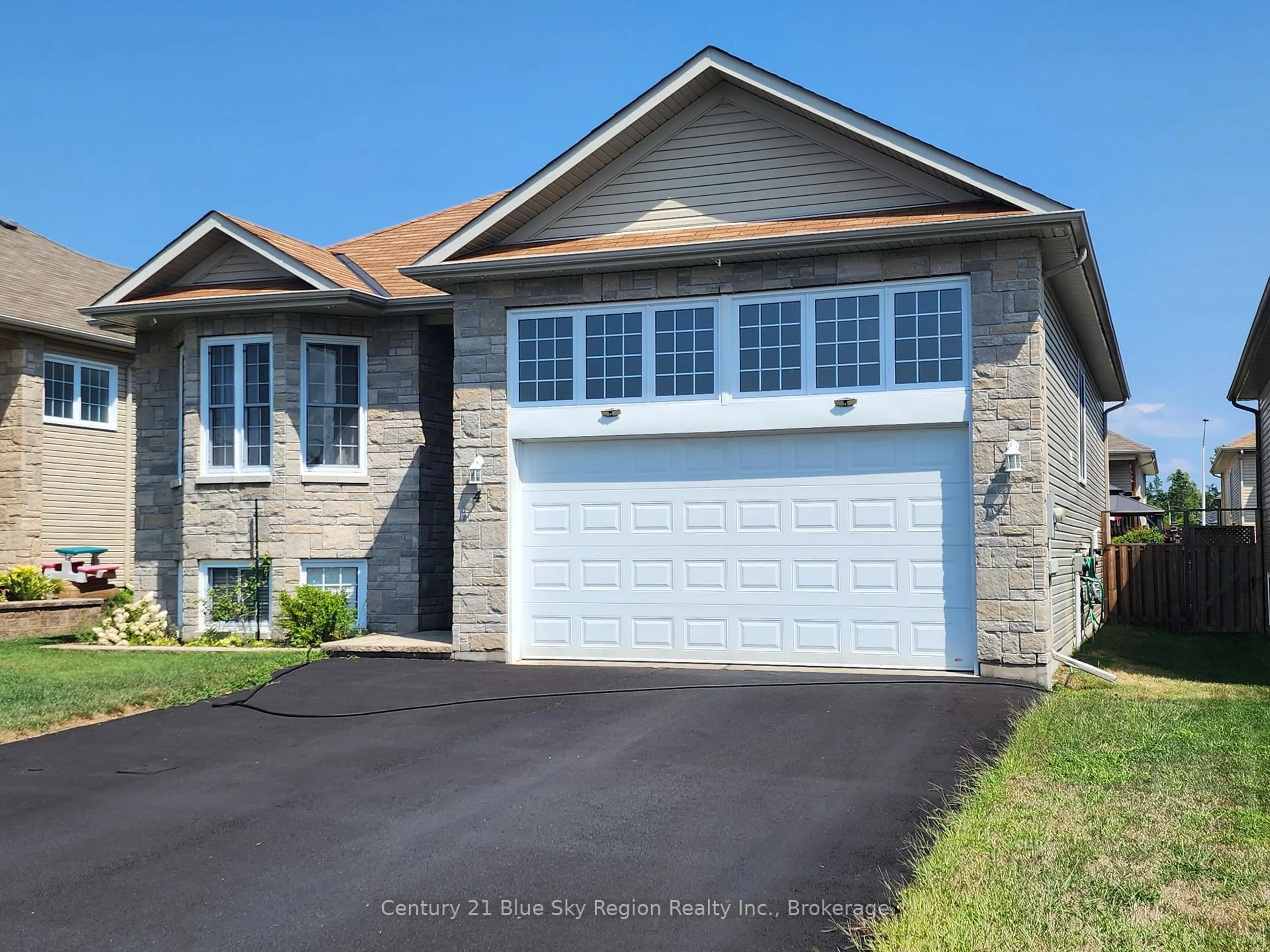 Home with vinyl exterior material, street for 4 Brookland Dr, North Bay Ontario P1A 0A1