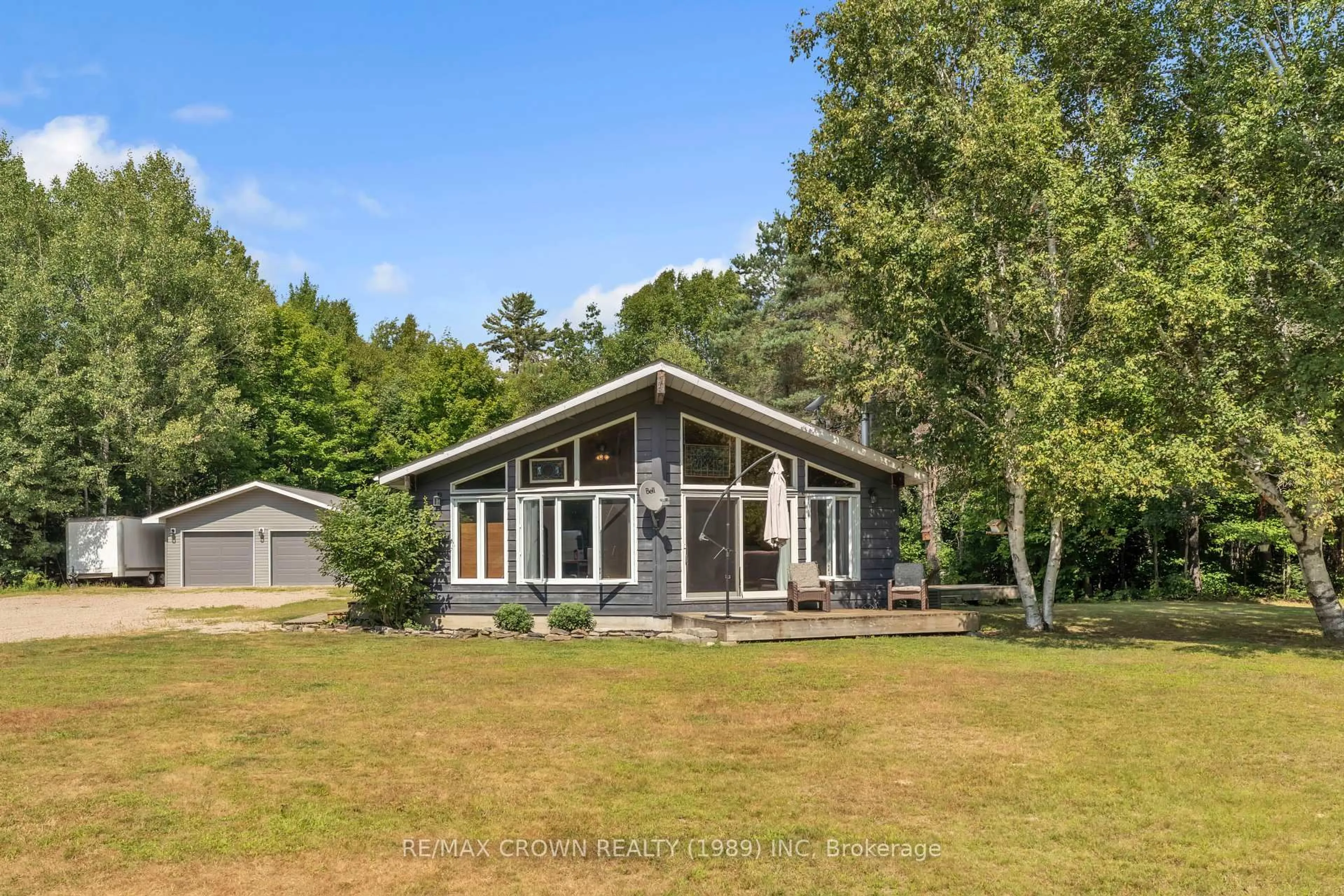 A pic from outside/outdoor area/front of a property/back of a property/a pic from drone, unknown for 498 South River Rd, Nipissing Ontario P0H 1W0