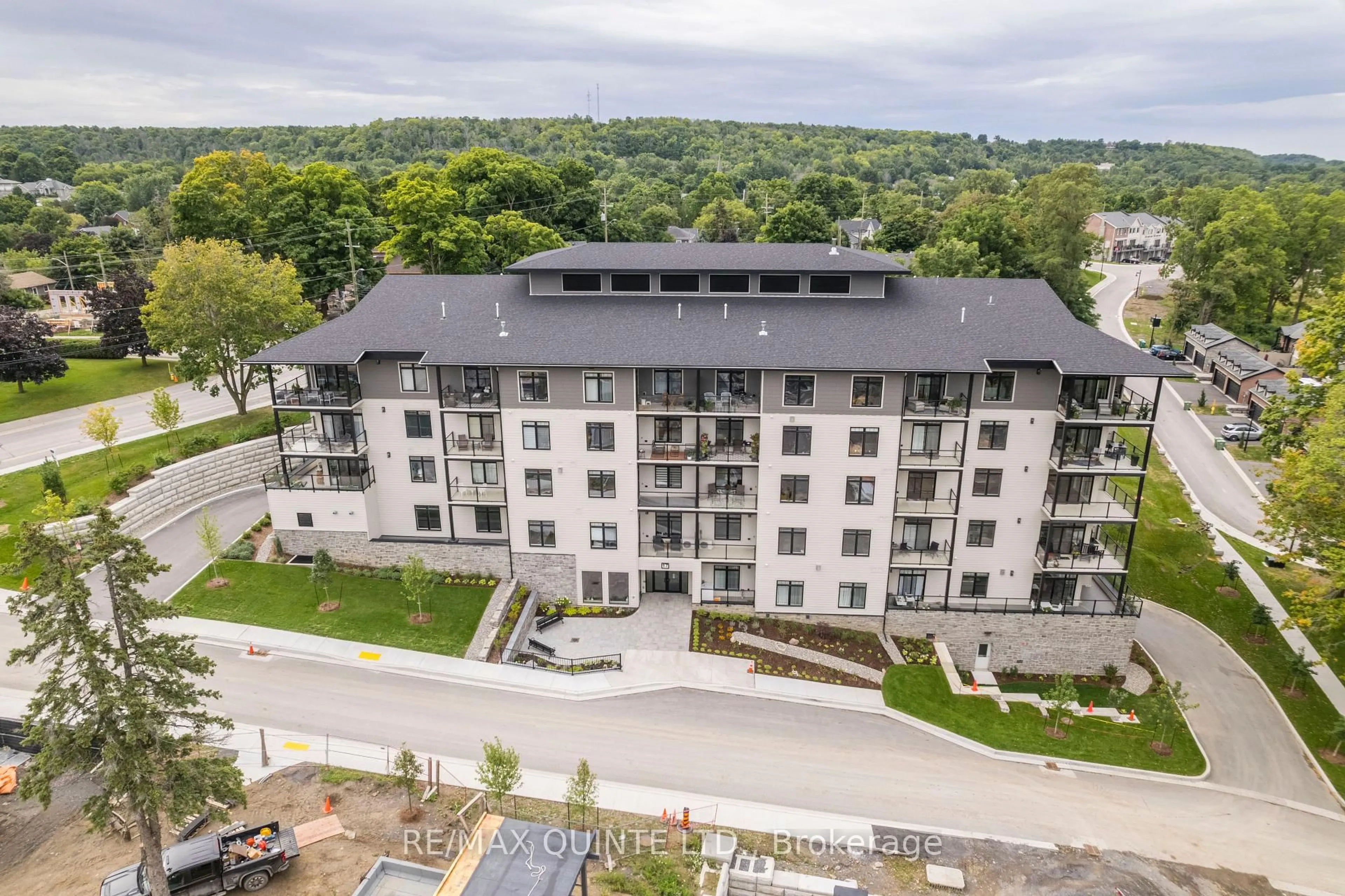 A pic from outside/outdoor area/front of a property/back of a property/a pic from drone, building for 17 Cleave Ave #407, Prince Edward County Ontario K0K 2T0