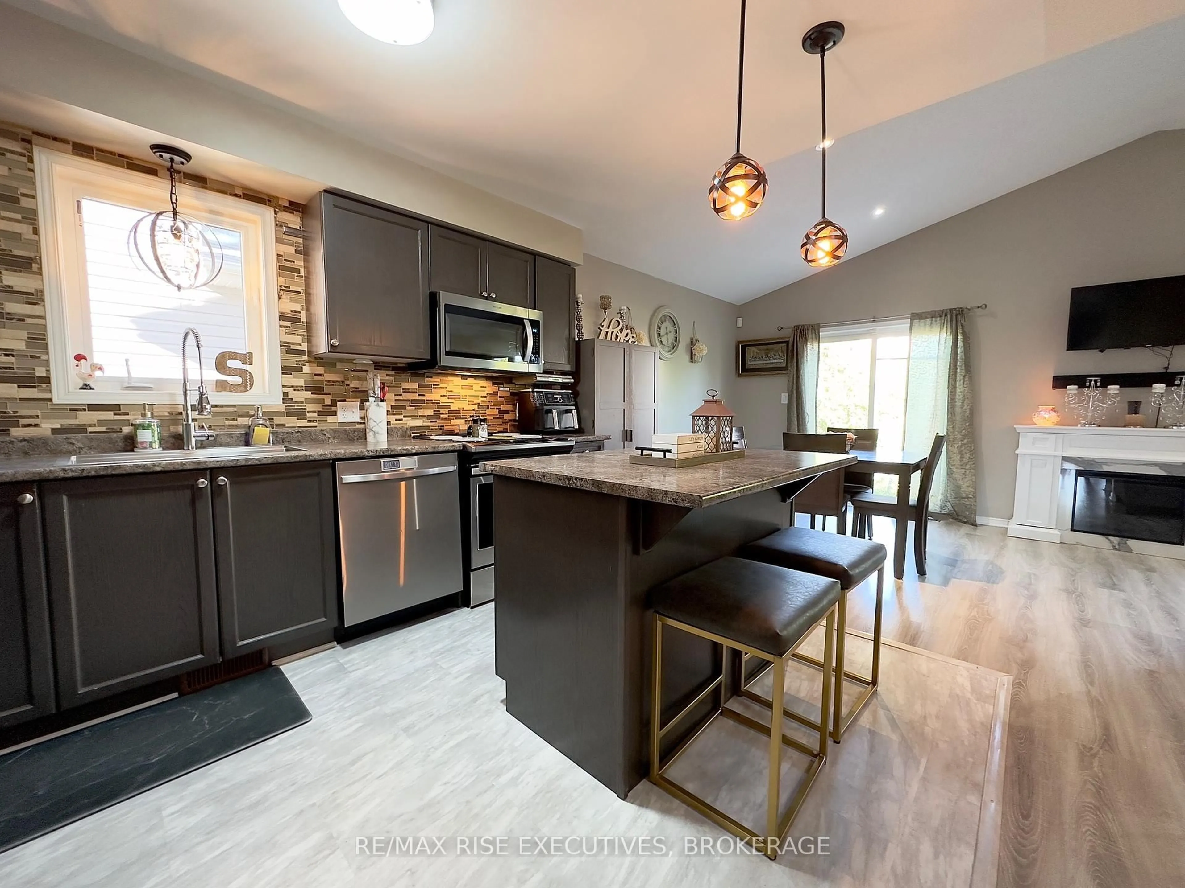 Open concept kitchen, ceramic/tile floor for 1651 Crimson Cres, Kingston Ontario K7P 0J3