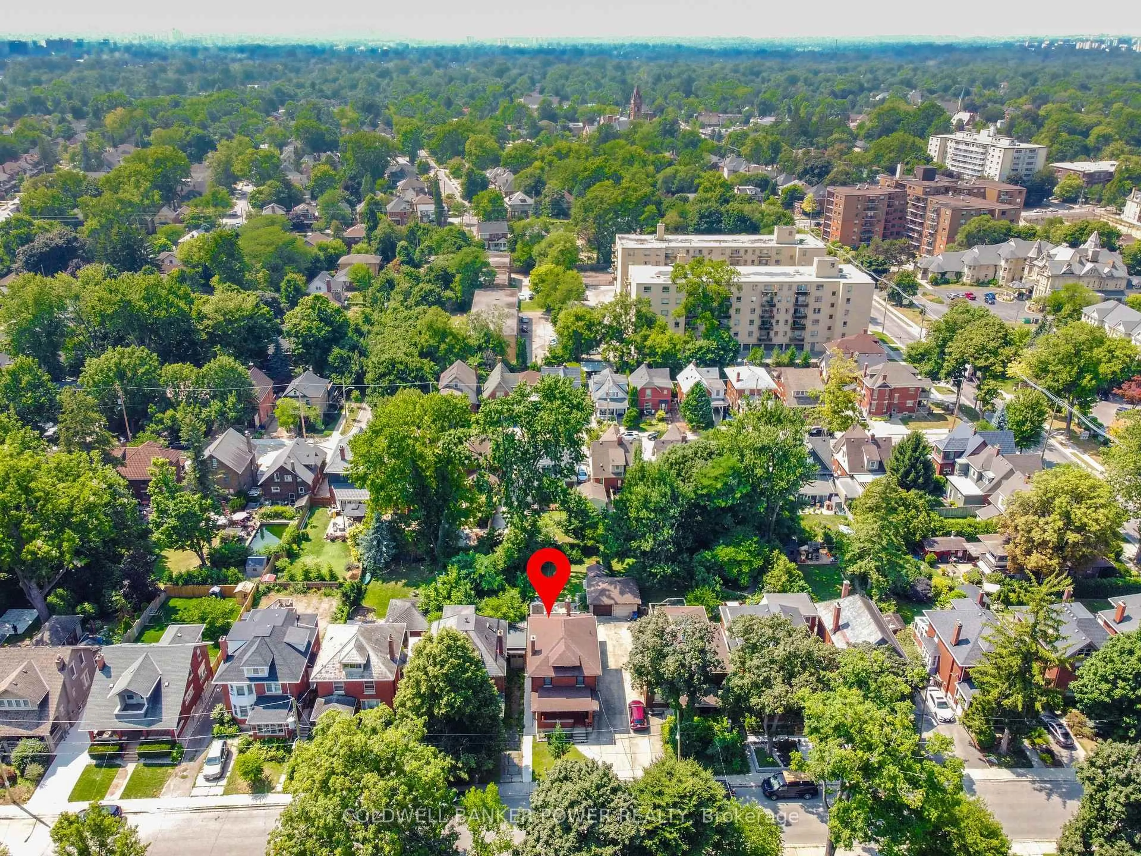 A pic from outside/outdoor area/front of a property/back of a property/a pic from drone, city buildings view from balcony for 27 Belgrave Ave, London South Ontario N6C 4B3