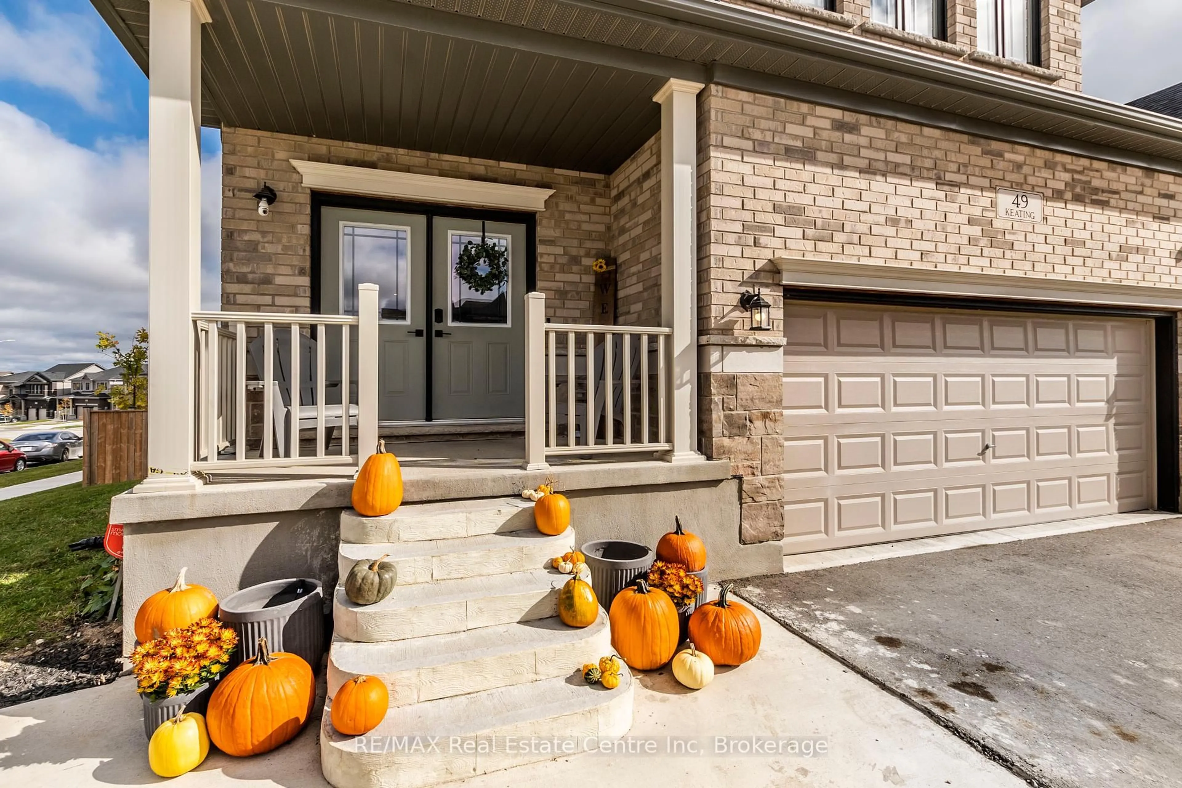 Unknown for 49 Keating St, Guelph Ontario N1E 0S2