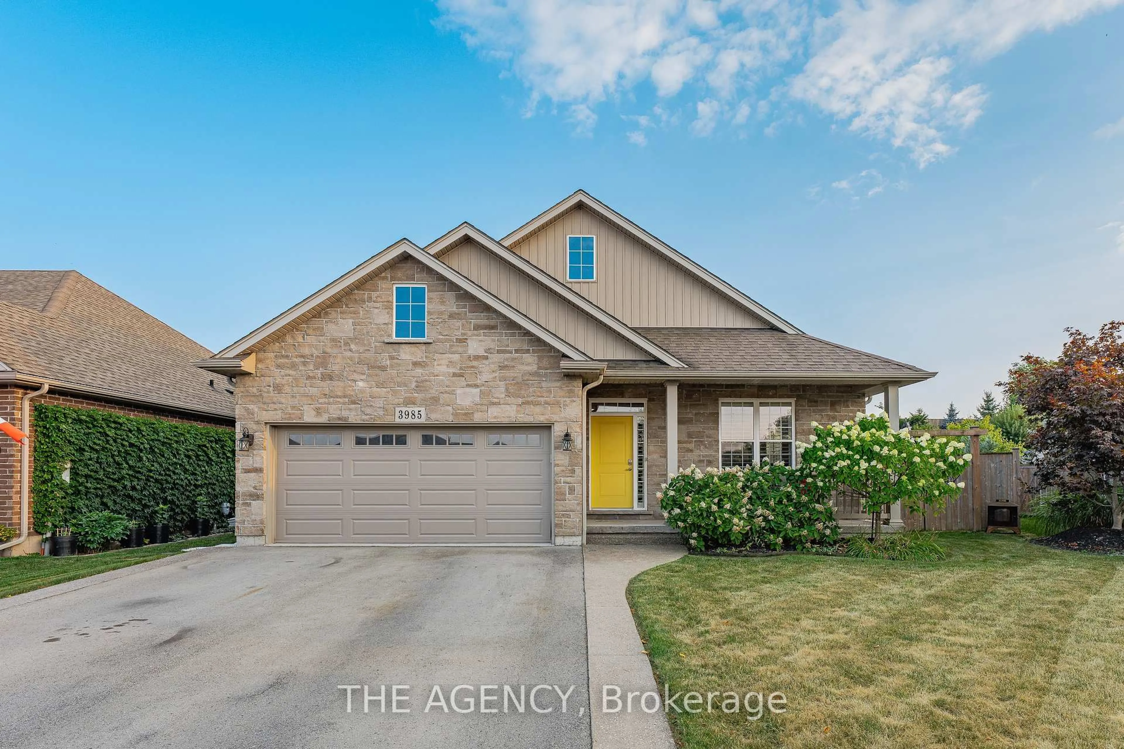 Home with brick exterior material, street for 3985 Lower Coach Rd, Fort Erie Ontario L0S 1S0