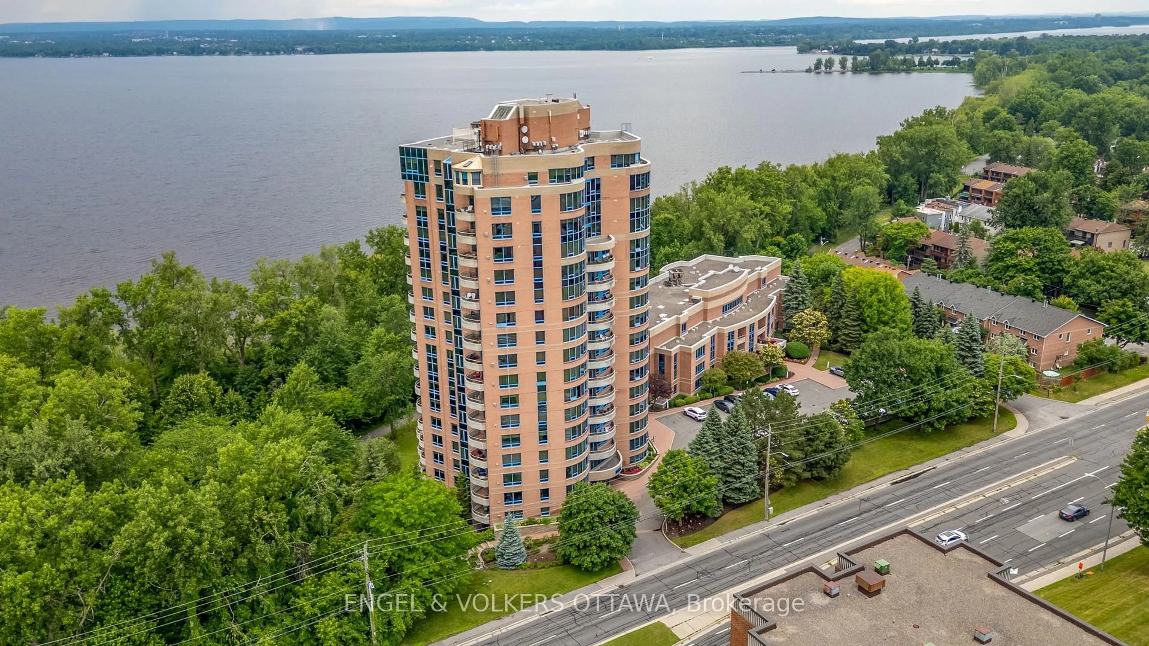 A pic from outside/outdoor area/front of a property/back of a property/a pic from drone, water/lake/river/ocean view for 3105 Carling Ave #1604, Ottawa Ontario K2H 5A6