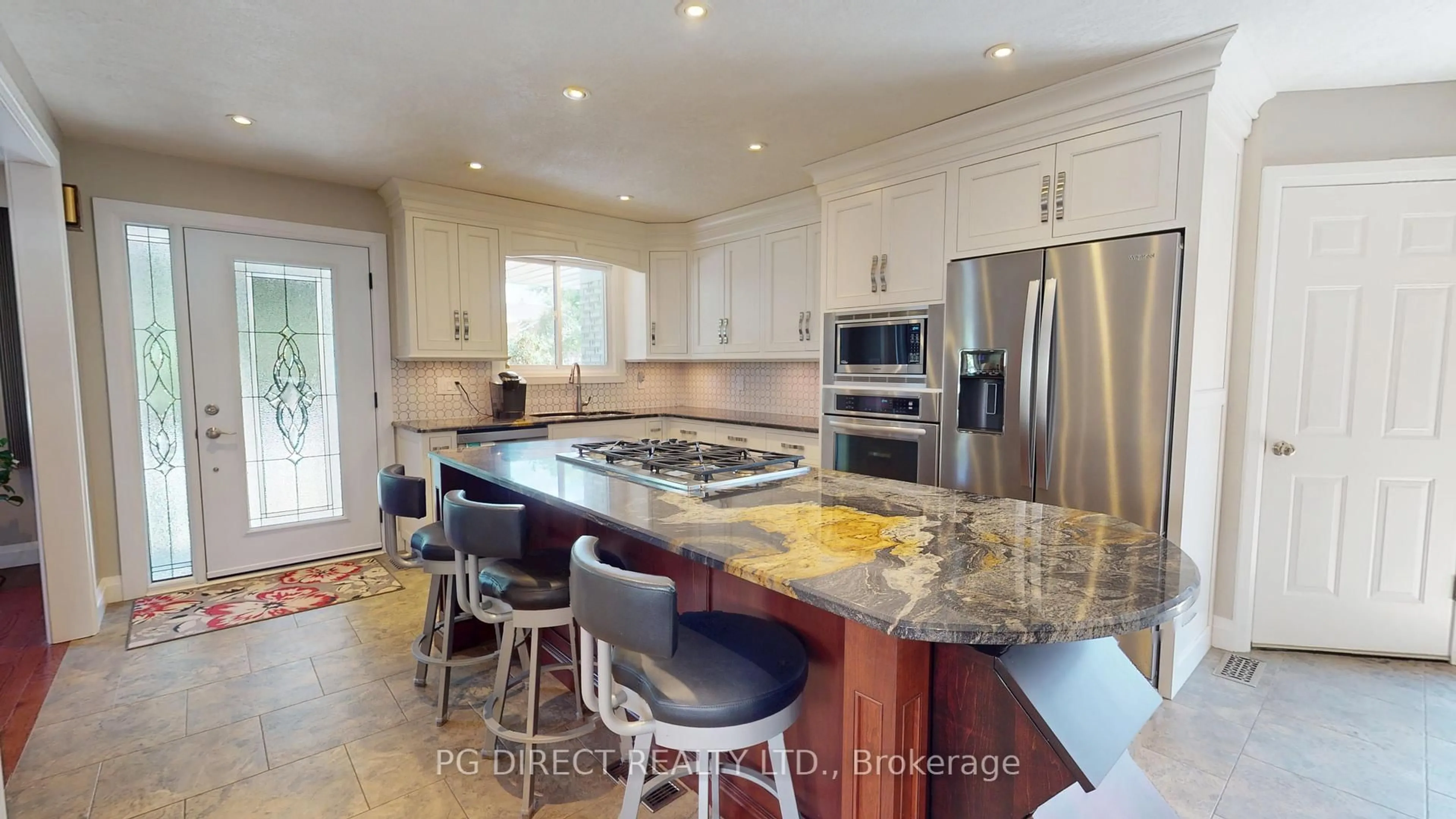 Open concept kitchen, ceramic/tile floor for 348 Wintergreen Dr, Waterloo Ontario N2V 1L9