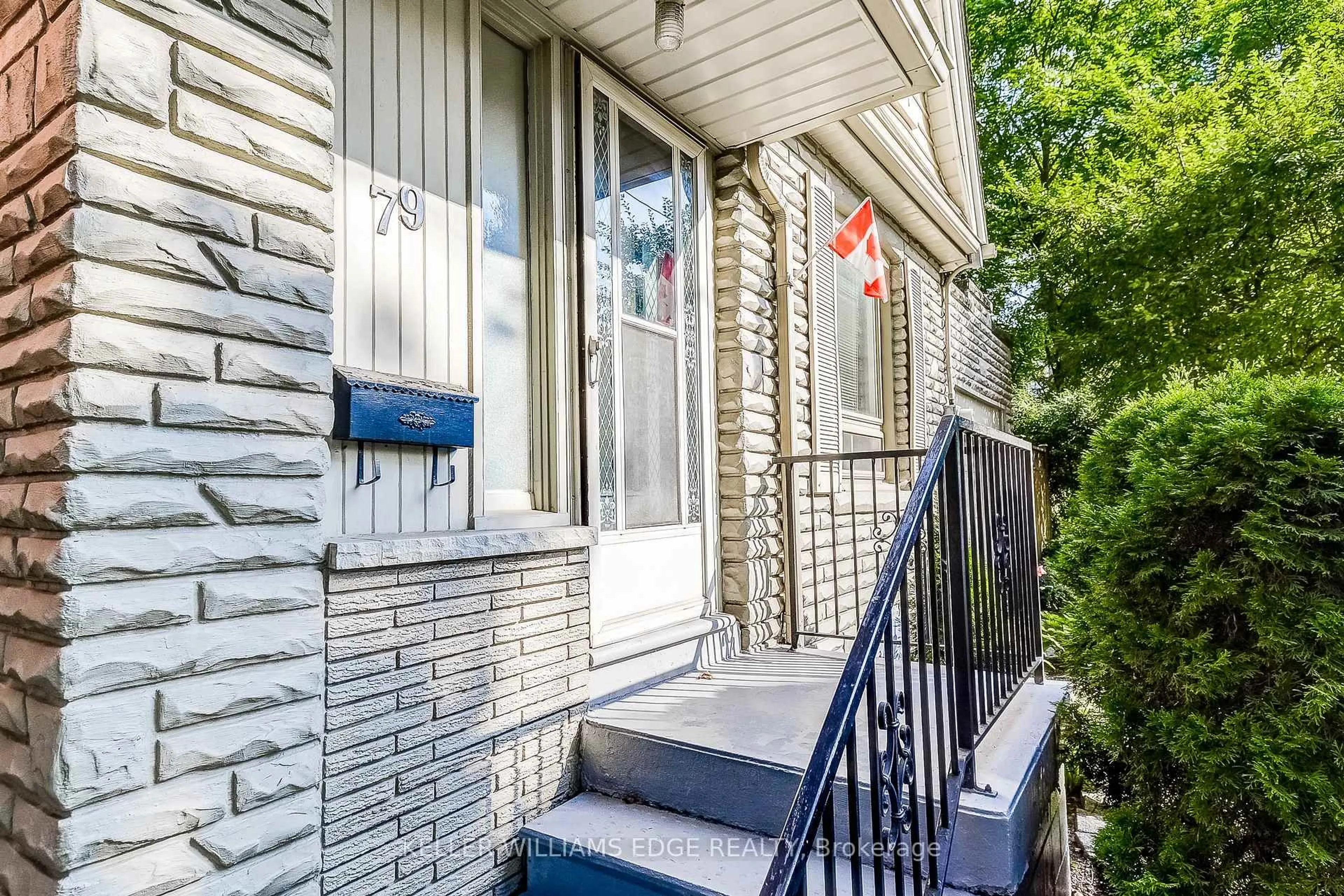 Unknown for 79 Mountain Ave, Hamilton Ontario L8P 4G3
