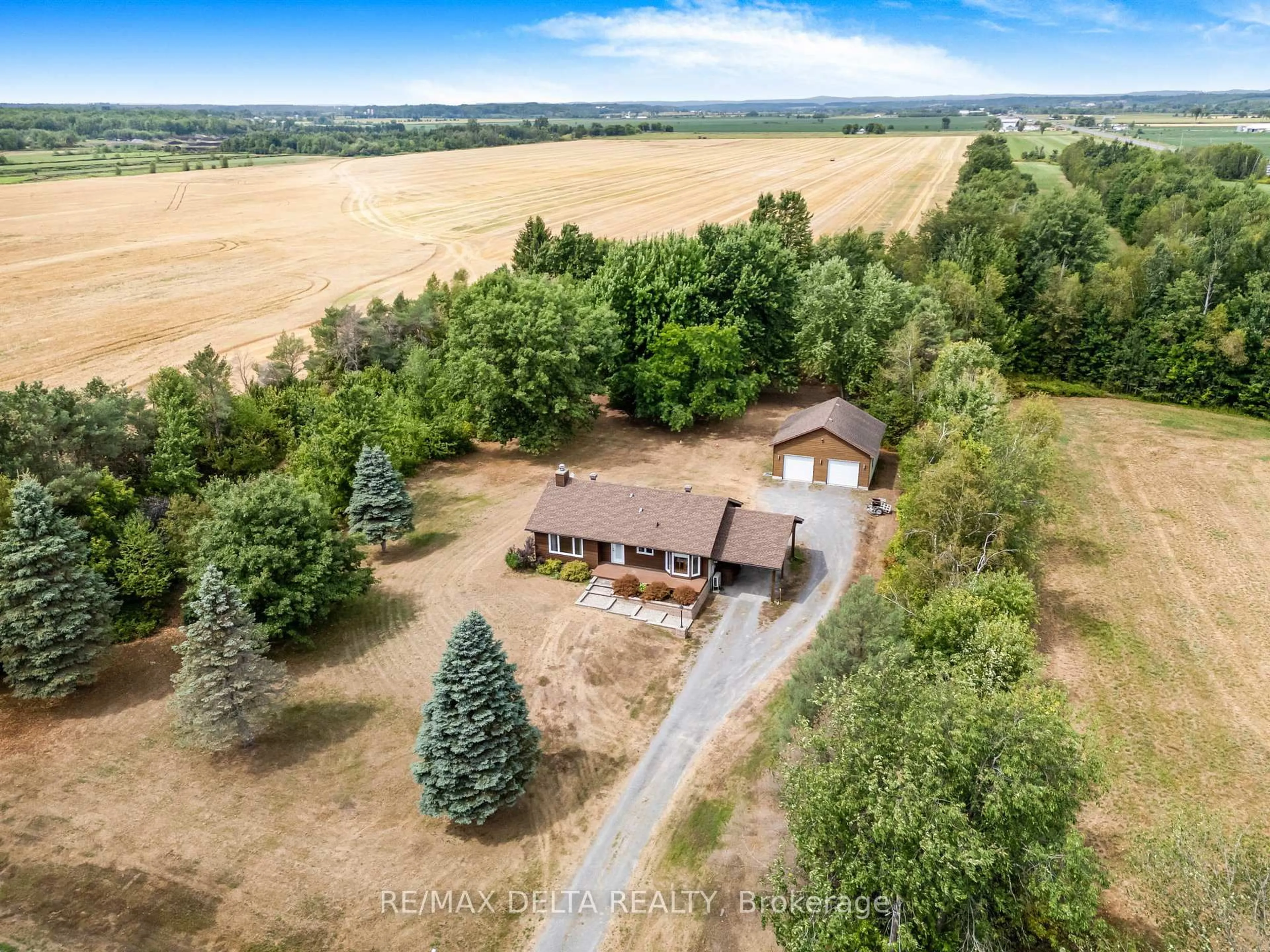 A pic from outside/outdoor area/front of a property/back of a property/a pic from drone, unknown for 701 Con 9 Plantagenet Concession, Alfred and Plantagenet Ontario K0B 1C0