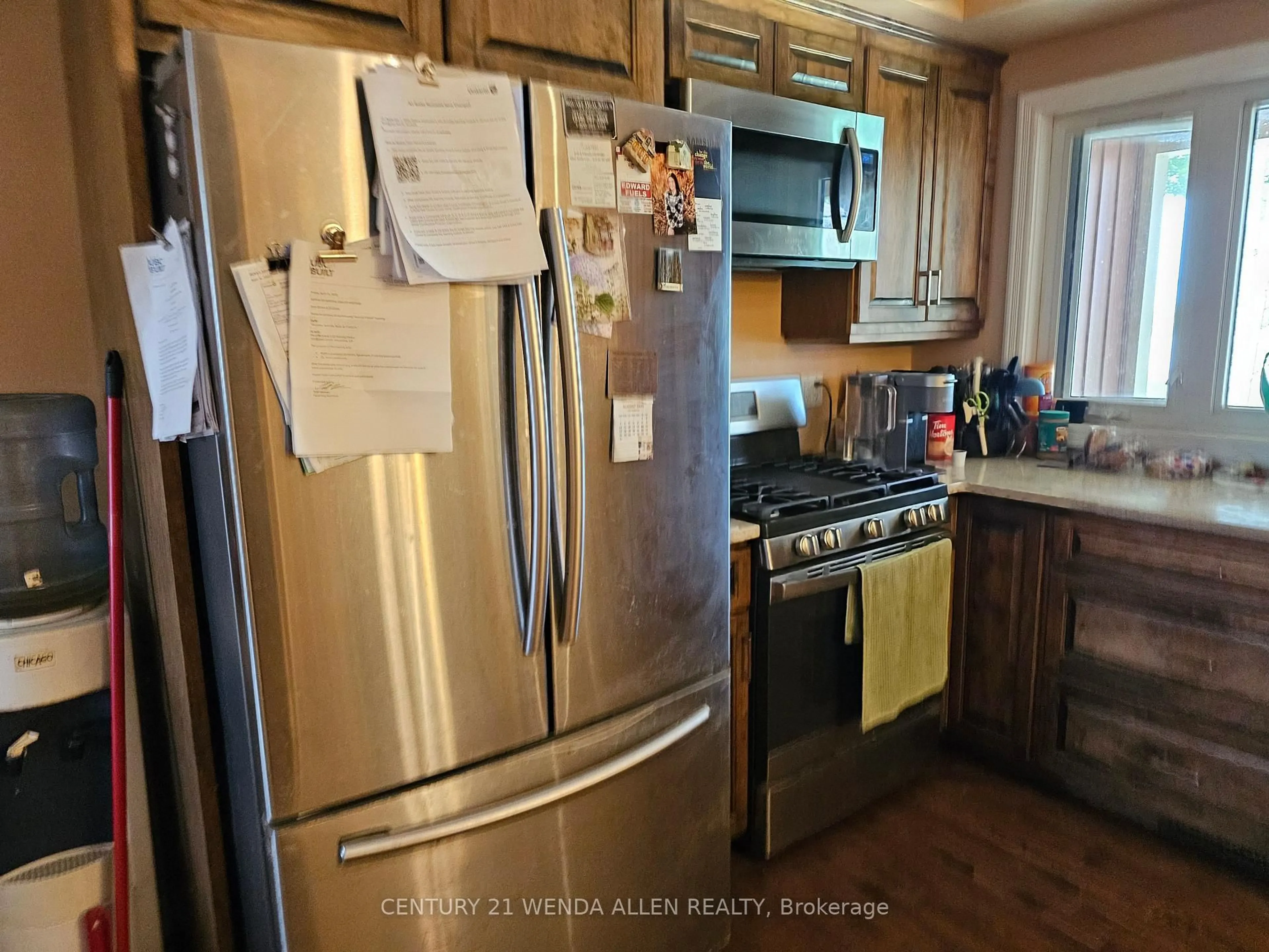 Standard kitchen, unknown for 543 Concession RR#2 Concession, Kincardine Ontario N0G 2T0