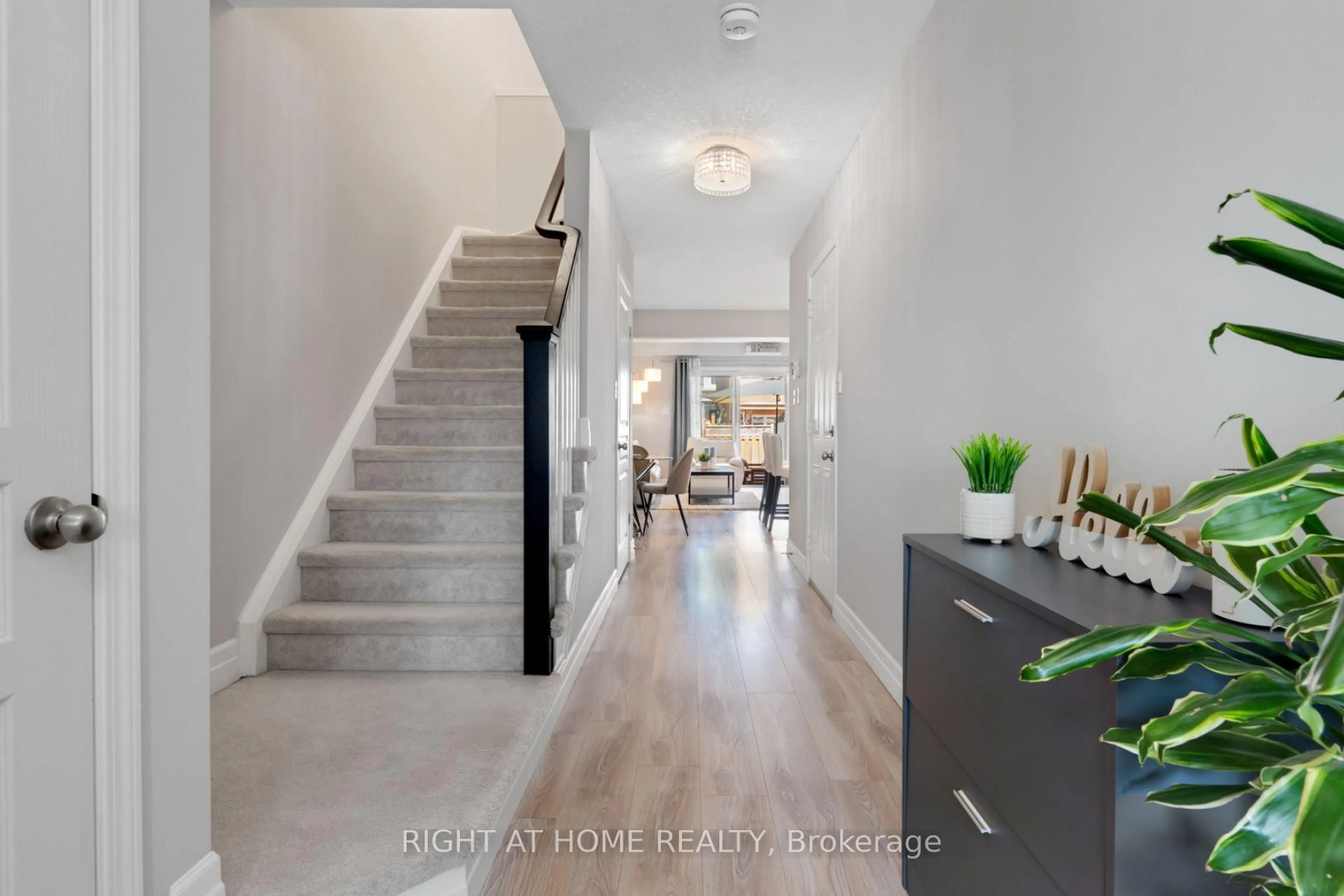 Indoor entryway for 63 Grand Flats Tr, Kitchener Ontario N2A 0J8