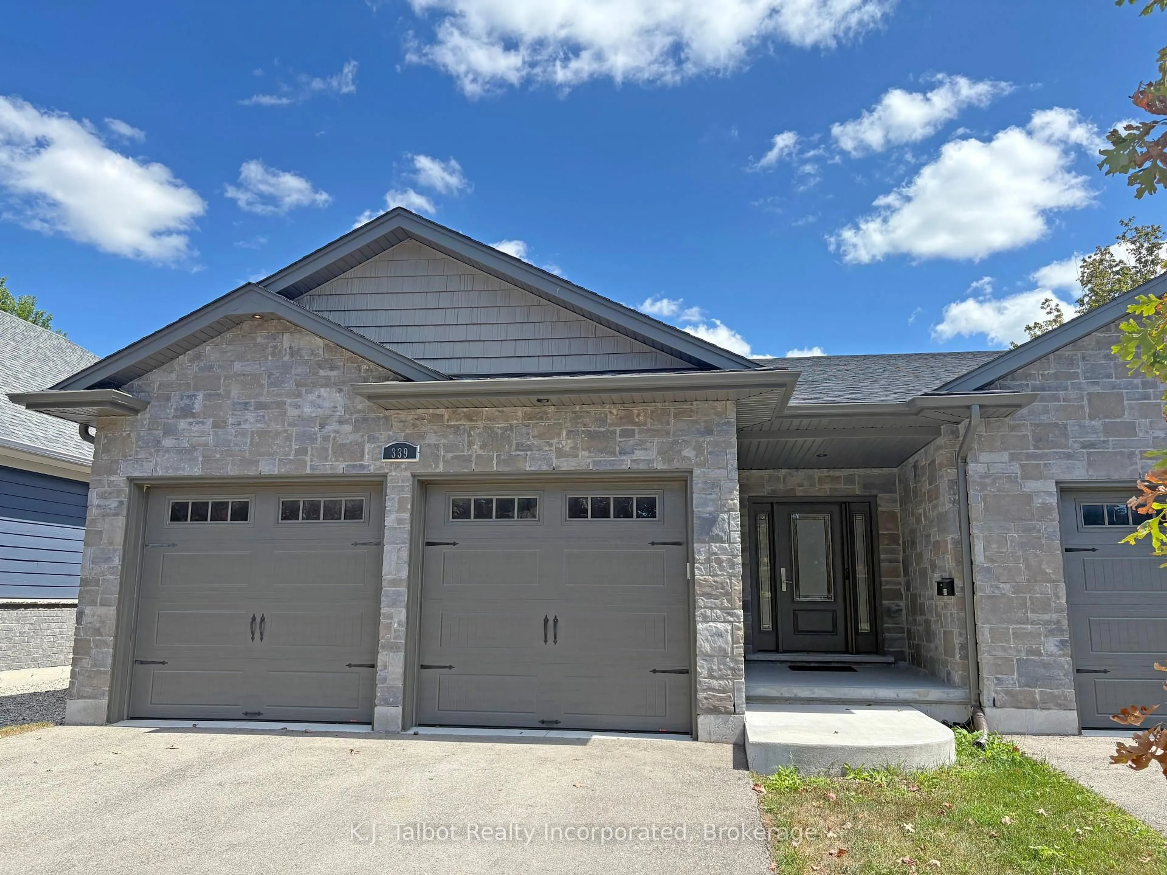 Home with brick exterior material, street for 339 South St, Goderich Ontario N7A 3M7