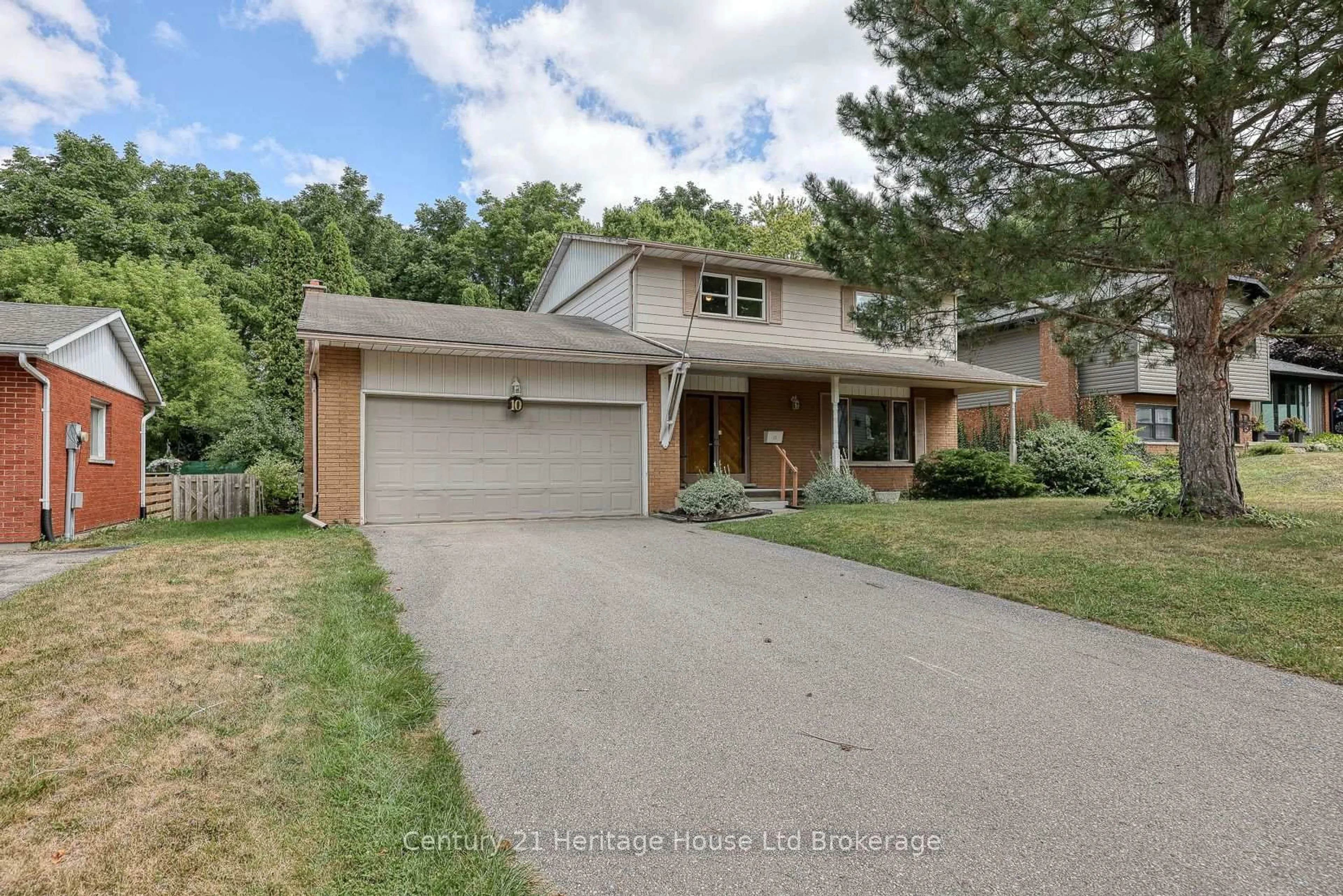 Home with brick exterior material, street for 10 Grenville St, Ingersoll Ontario N5C 3N3