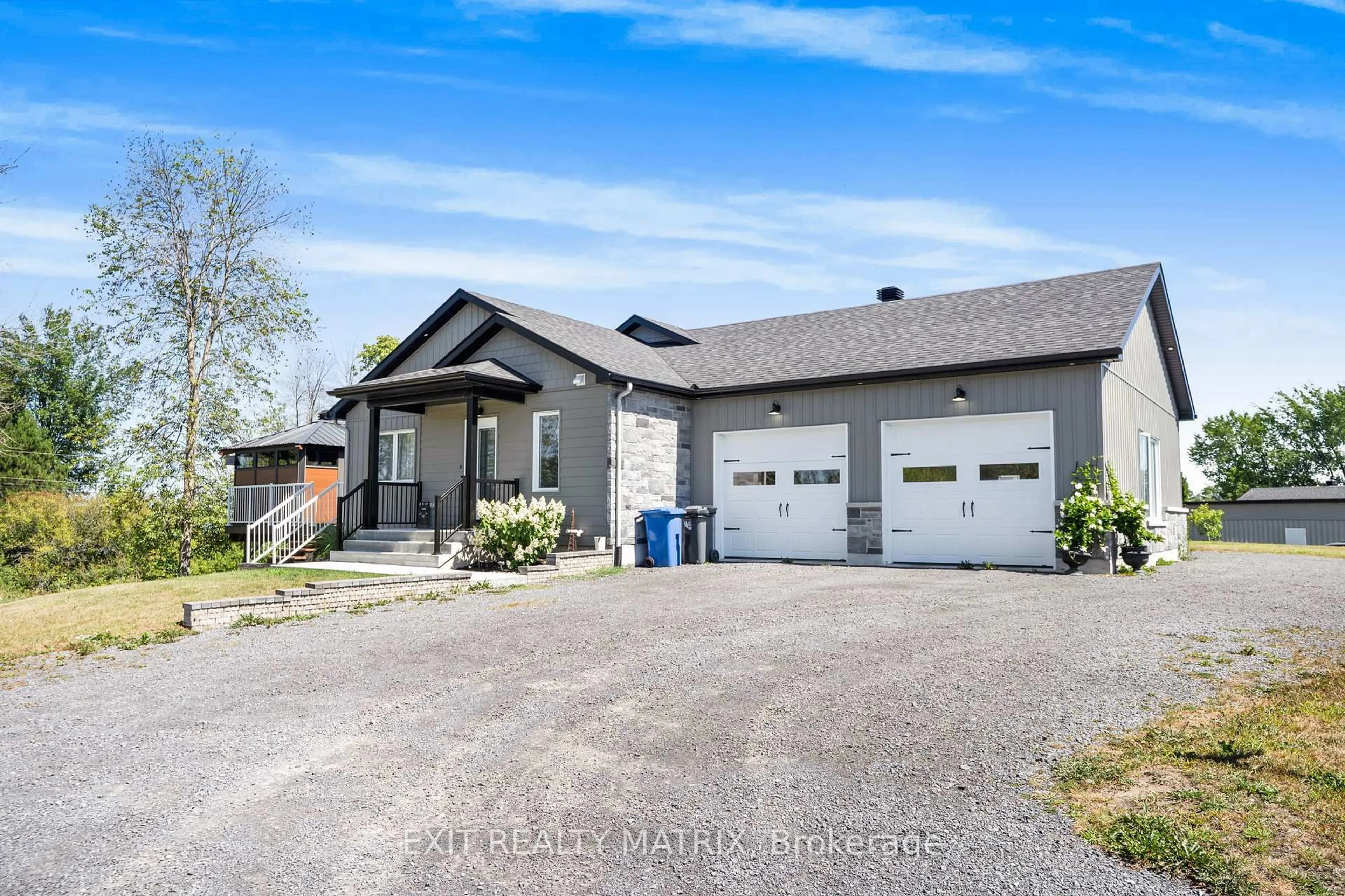 Home with brick exterior material, street for 3515 Front Rd, East Hawkesbury Ontario K6A 2R2