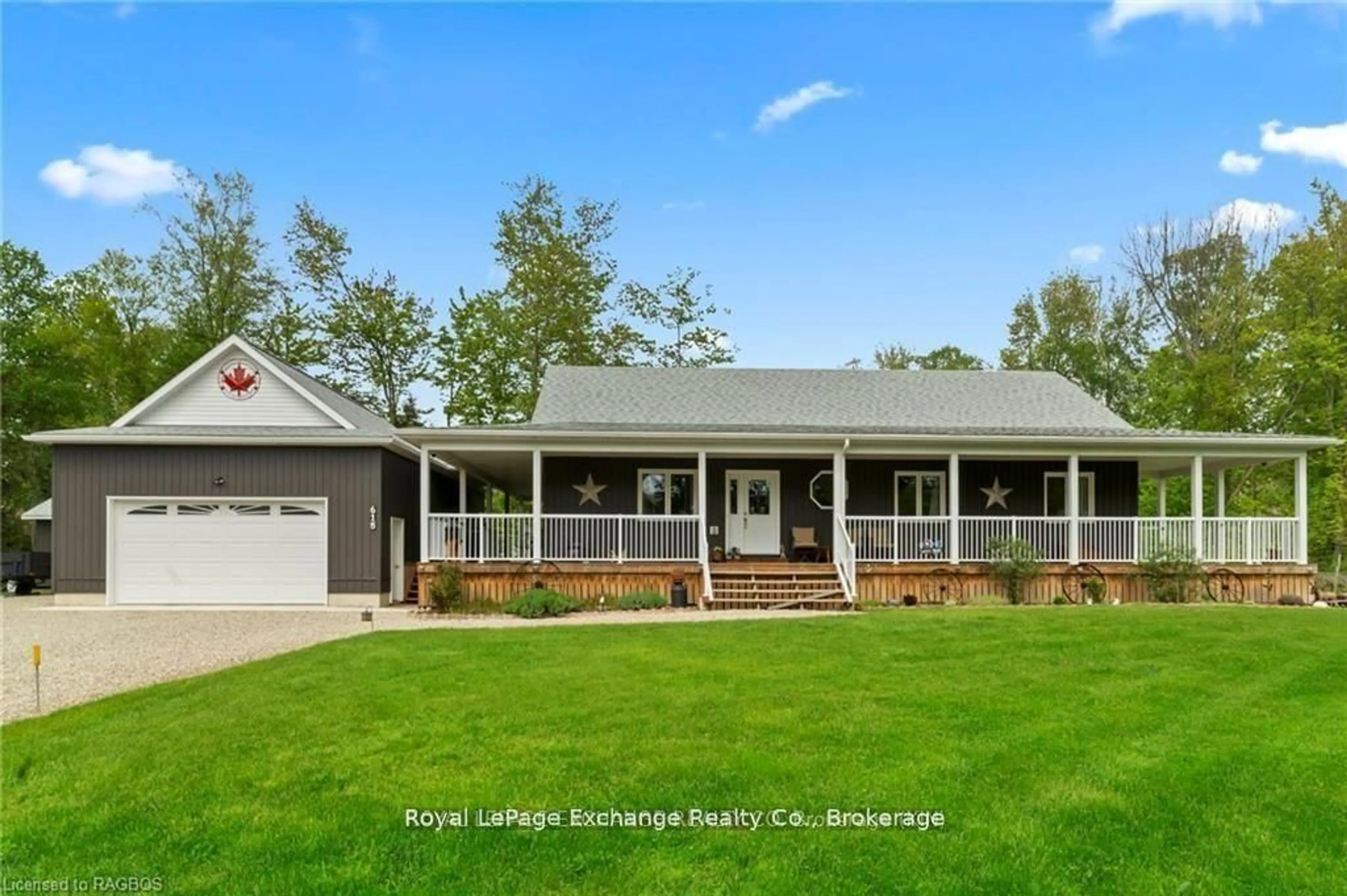 Home with vinyl exterior material, unknown for 615 Cayuga Cres, Huron-Kinloss Ontario N2Z 2X3