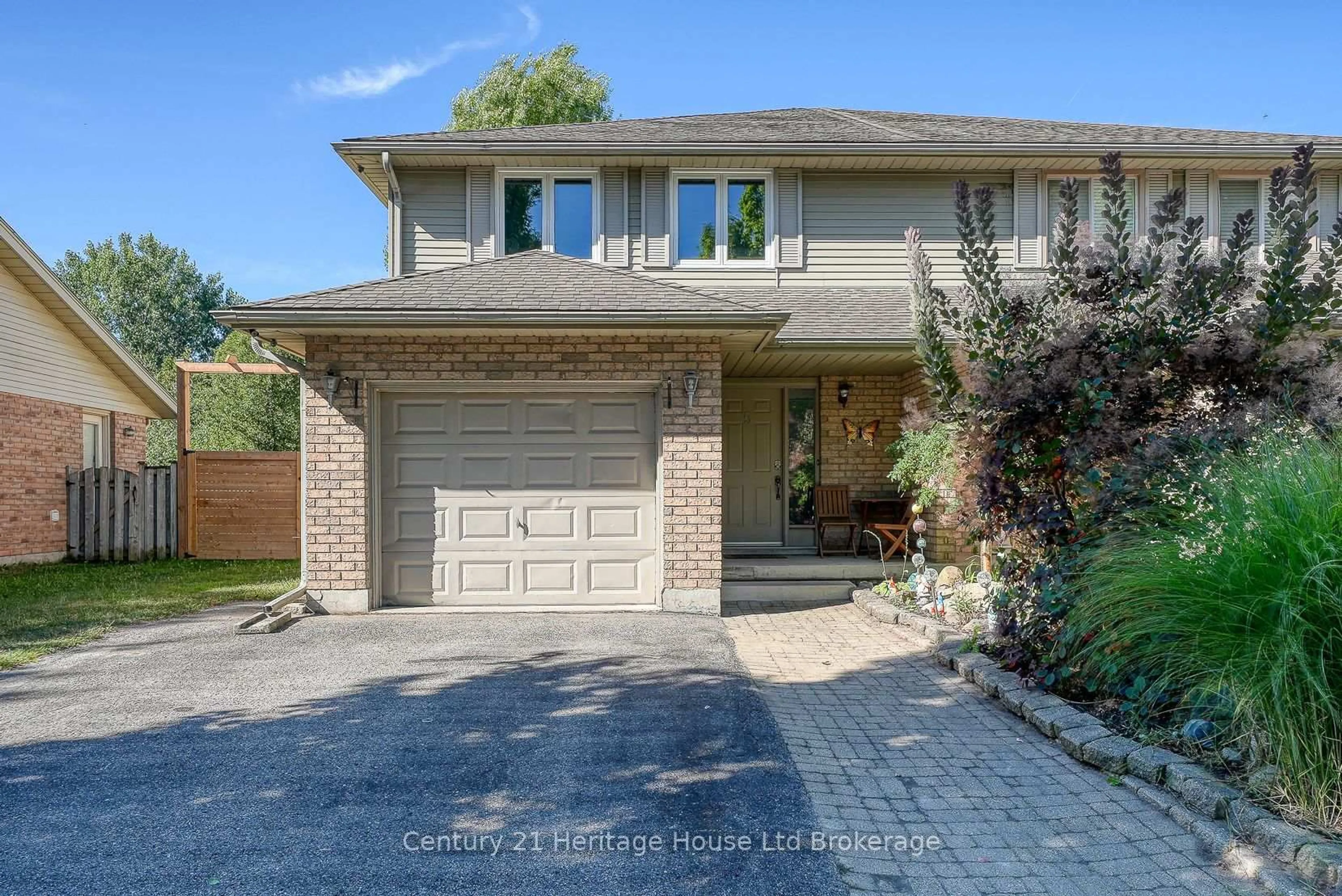 Home with brick exterior material, street for 5 Mohican Dr, Woodstock Ontario N4T 1H4