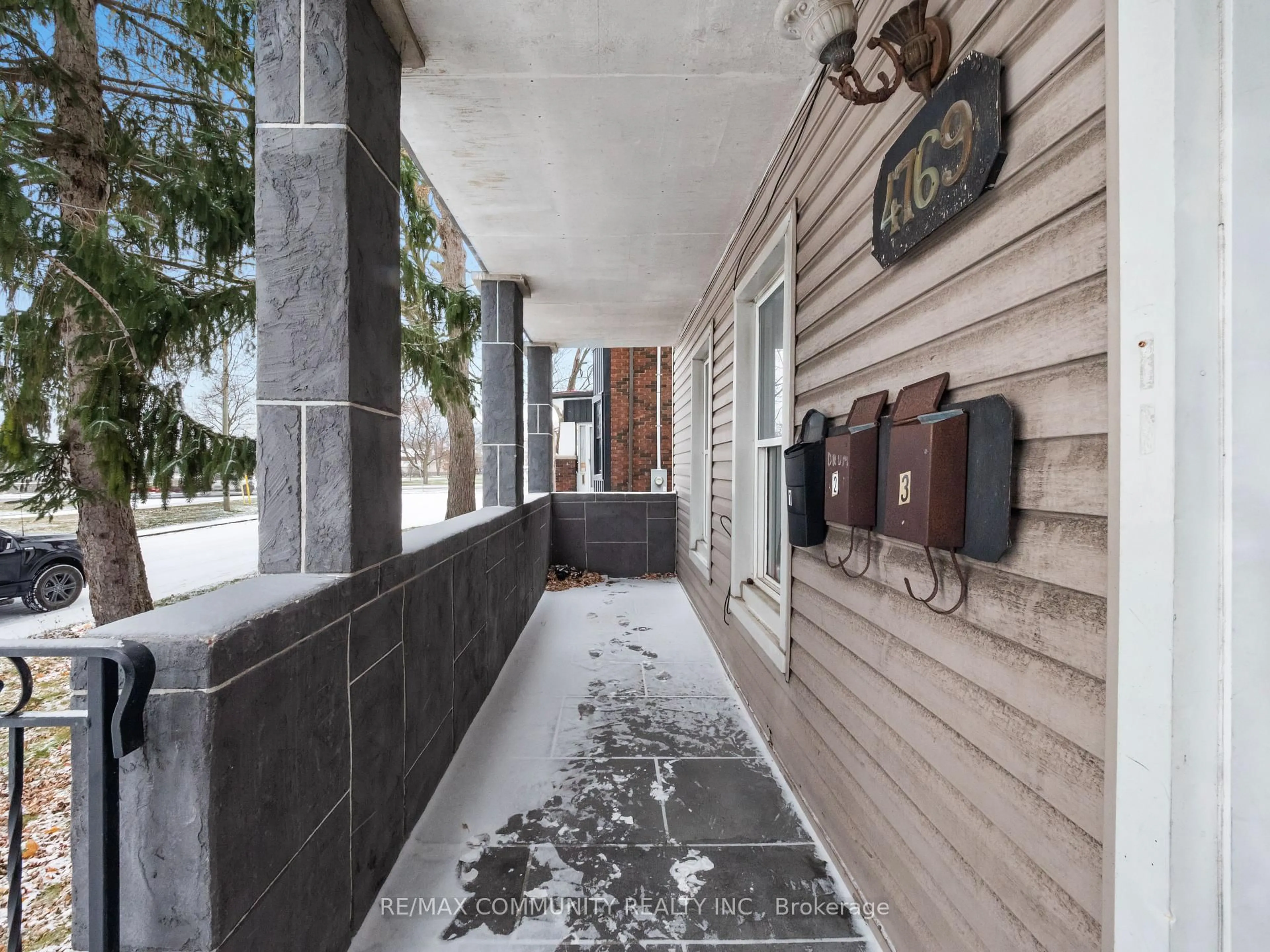 Unknown for 4769 McDougall Cres, Niagara Falls Ontario L2E 1B8