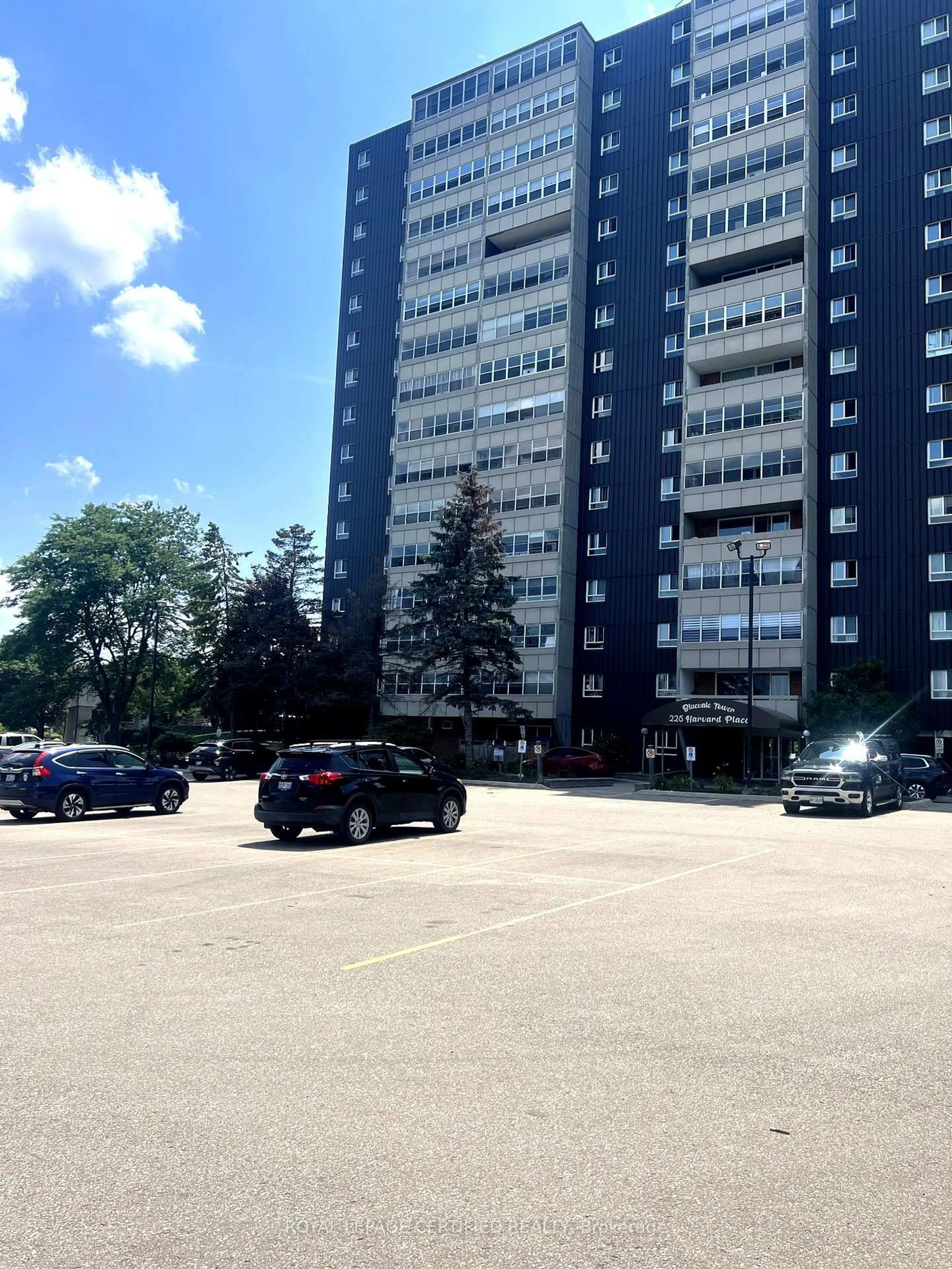 Parking for 225 Harvard Pl #1202, Waterloo Ontario N2J 4H4