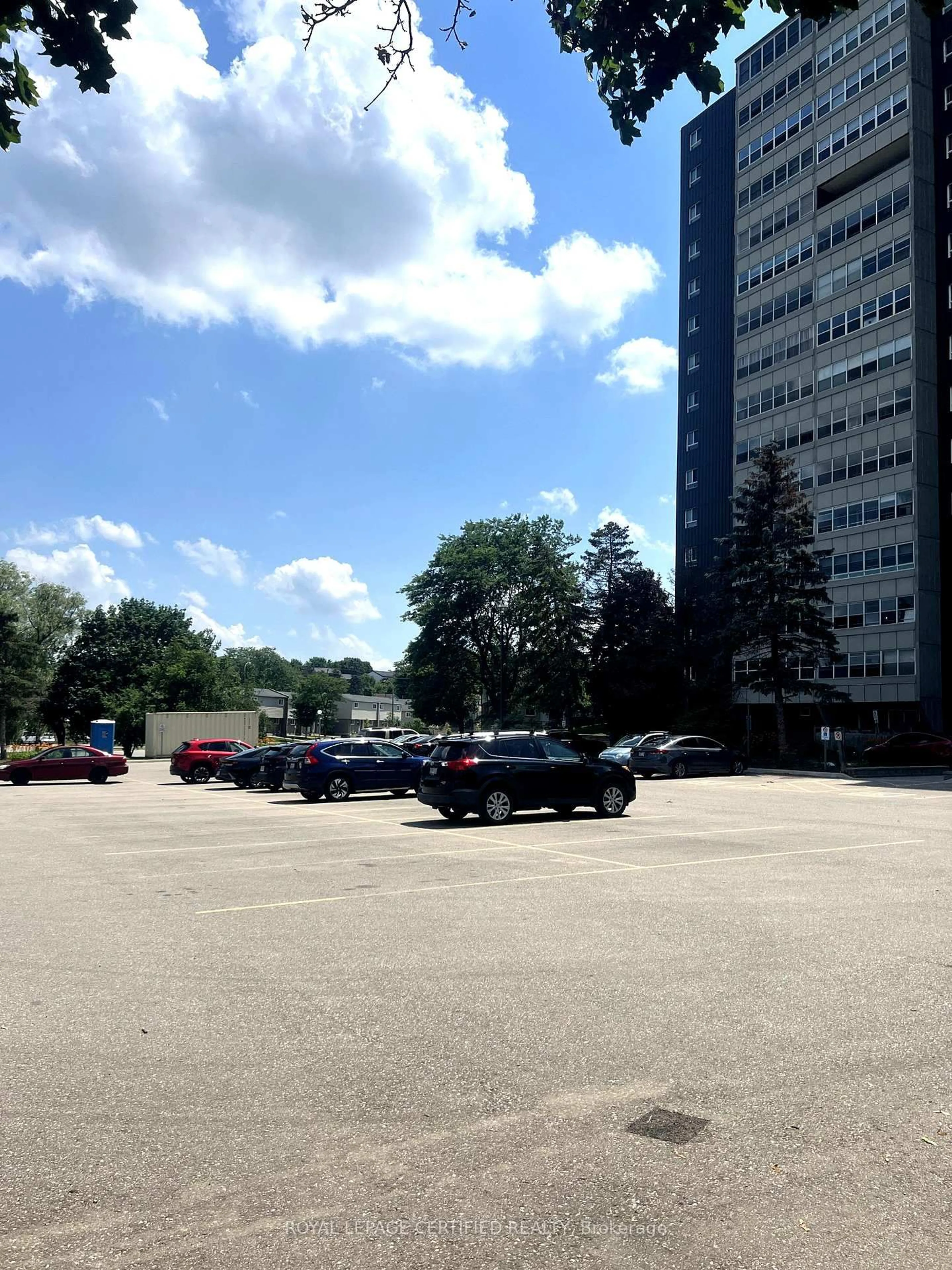 Parking for 225 Harvard Pl #1202, Waterloo Ontario N2J 4H4