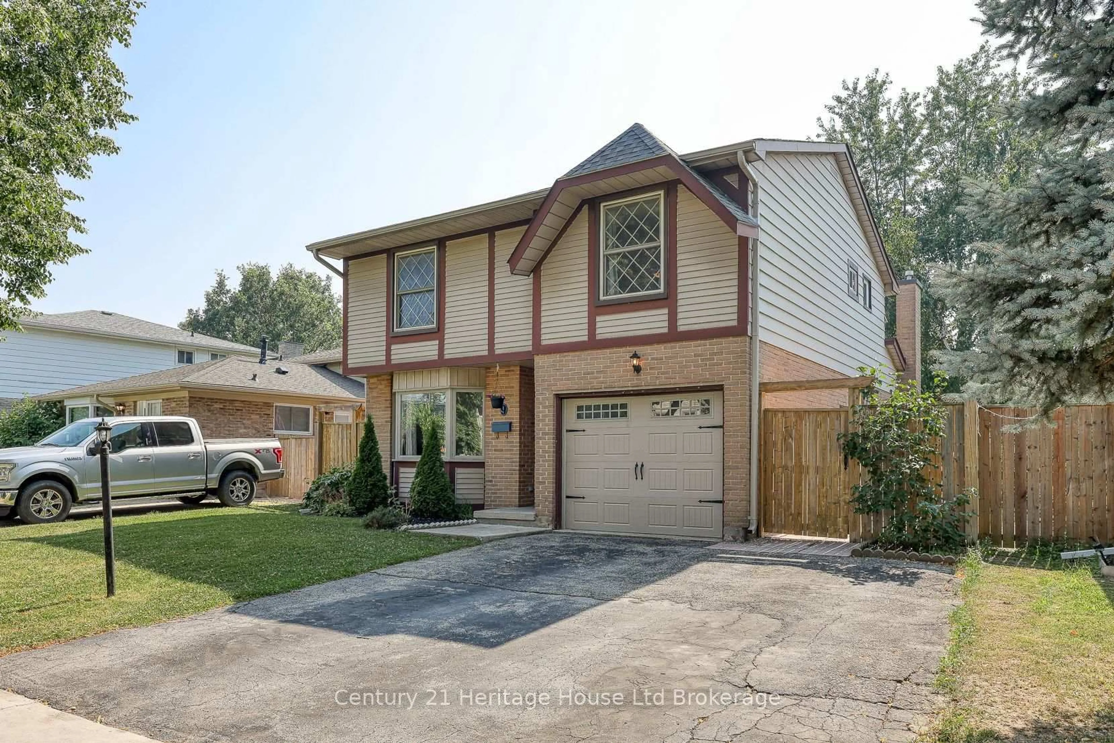 Home with brick exterior material, street for 9 Edmunds Cres, London South Ontario N5Z 4J1